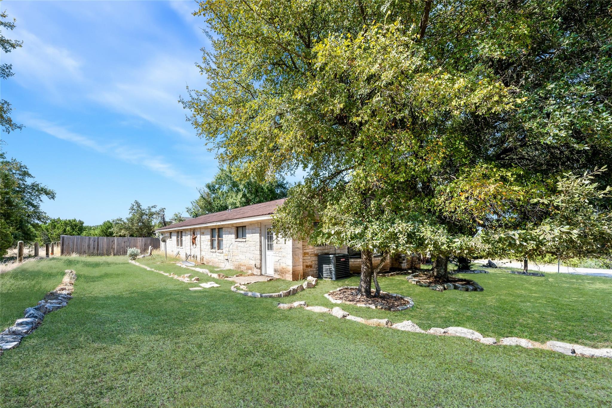 21401 Patton Ave # A&B, Lago Vista, TX 78645