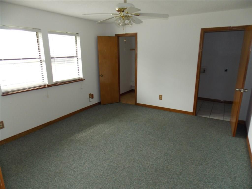 21401 Patton Ave # A&B, Lago Vista, TX 78645