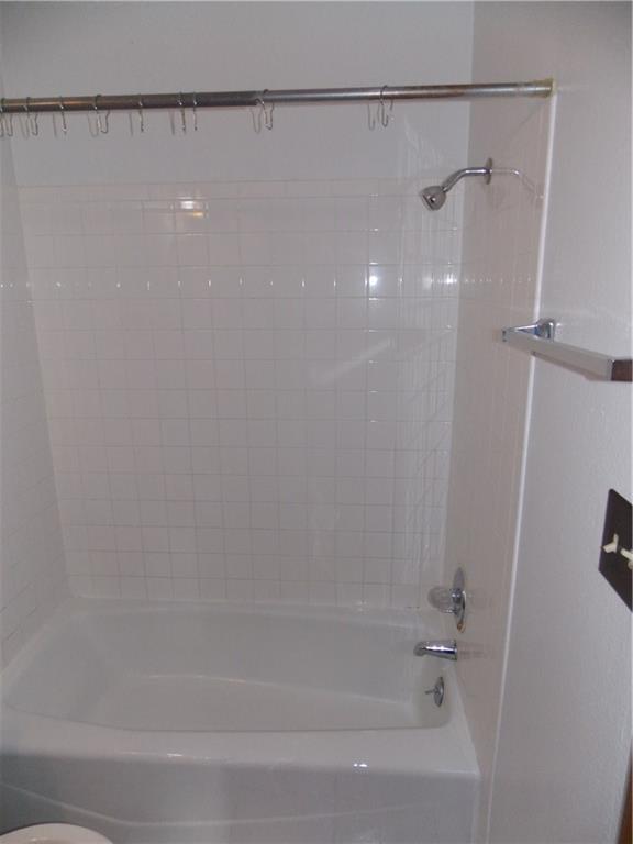 21401 Patton Ave # A&B, Lago Vista, TX 78645