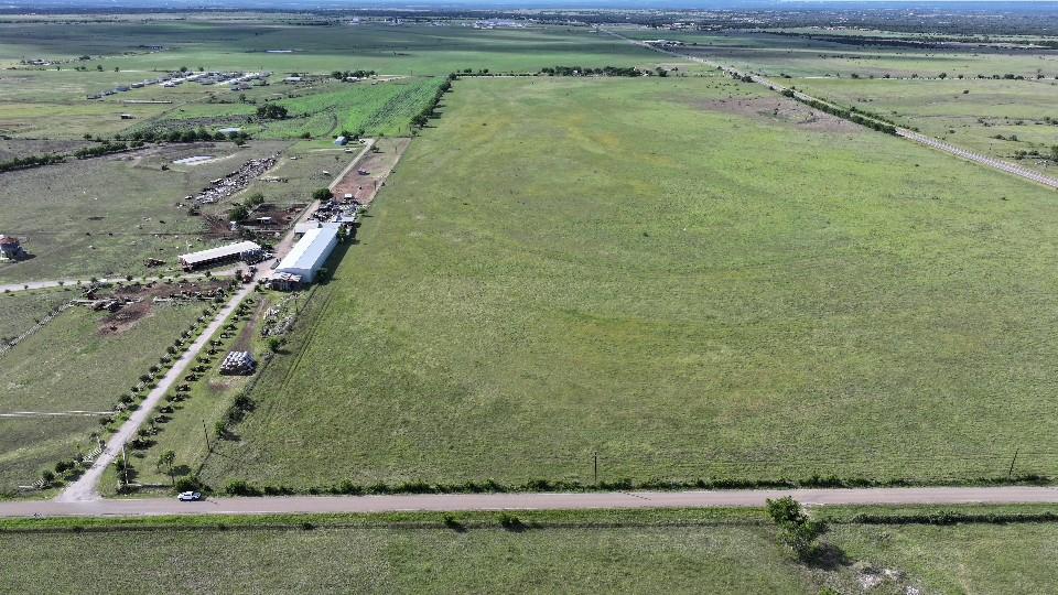 TBD 000 Highway 183, Briggs, TX 76527