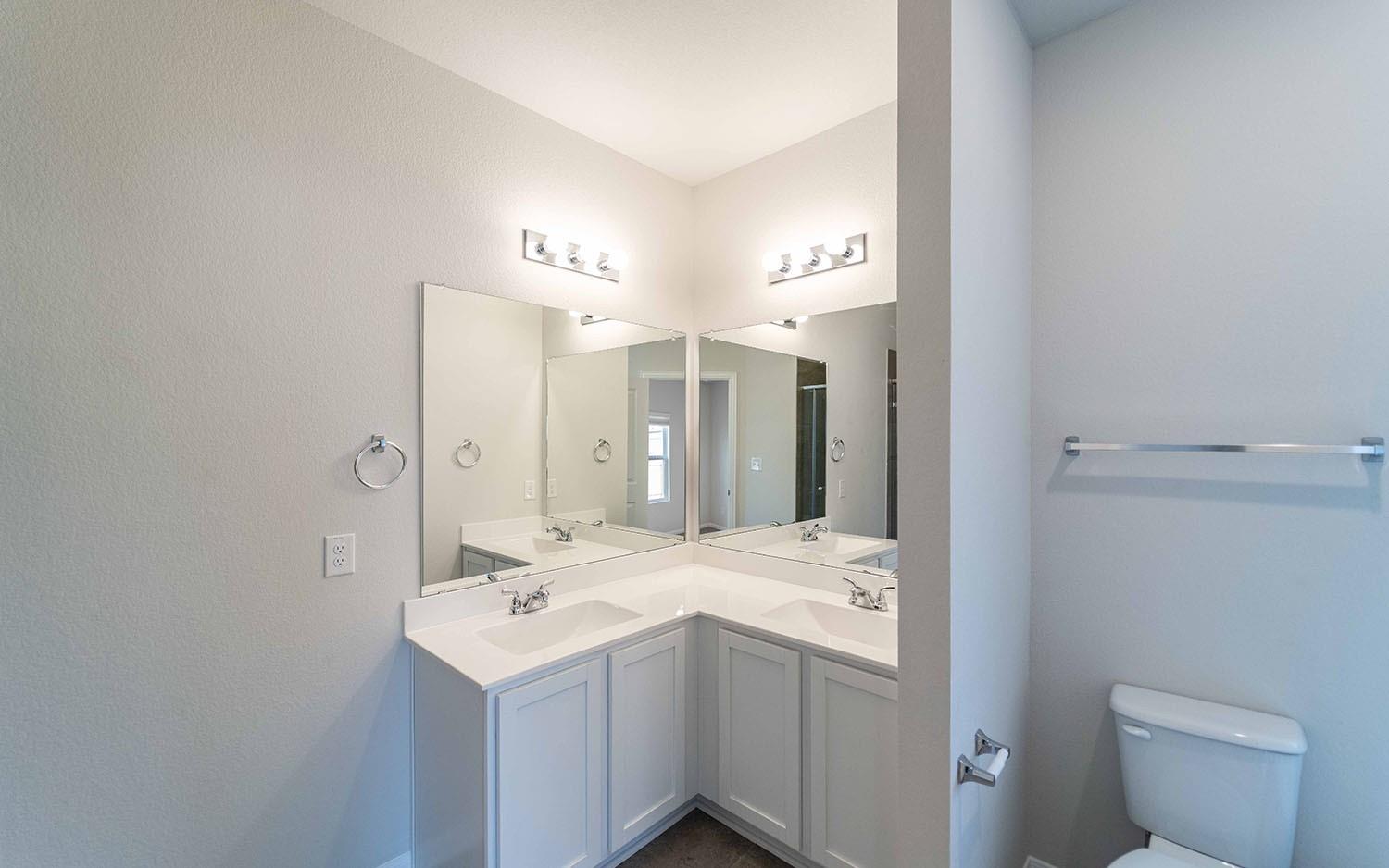 508 Bobcat Creek Dr, Jarrell, TX 76537