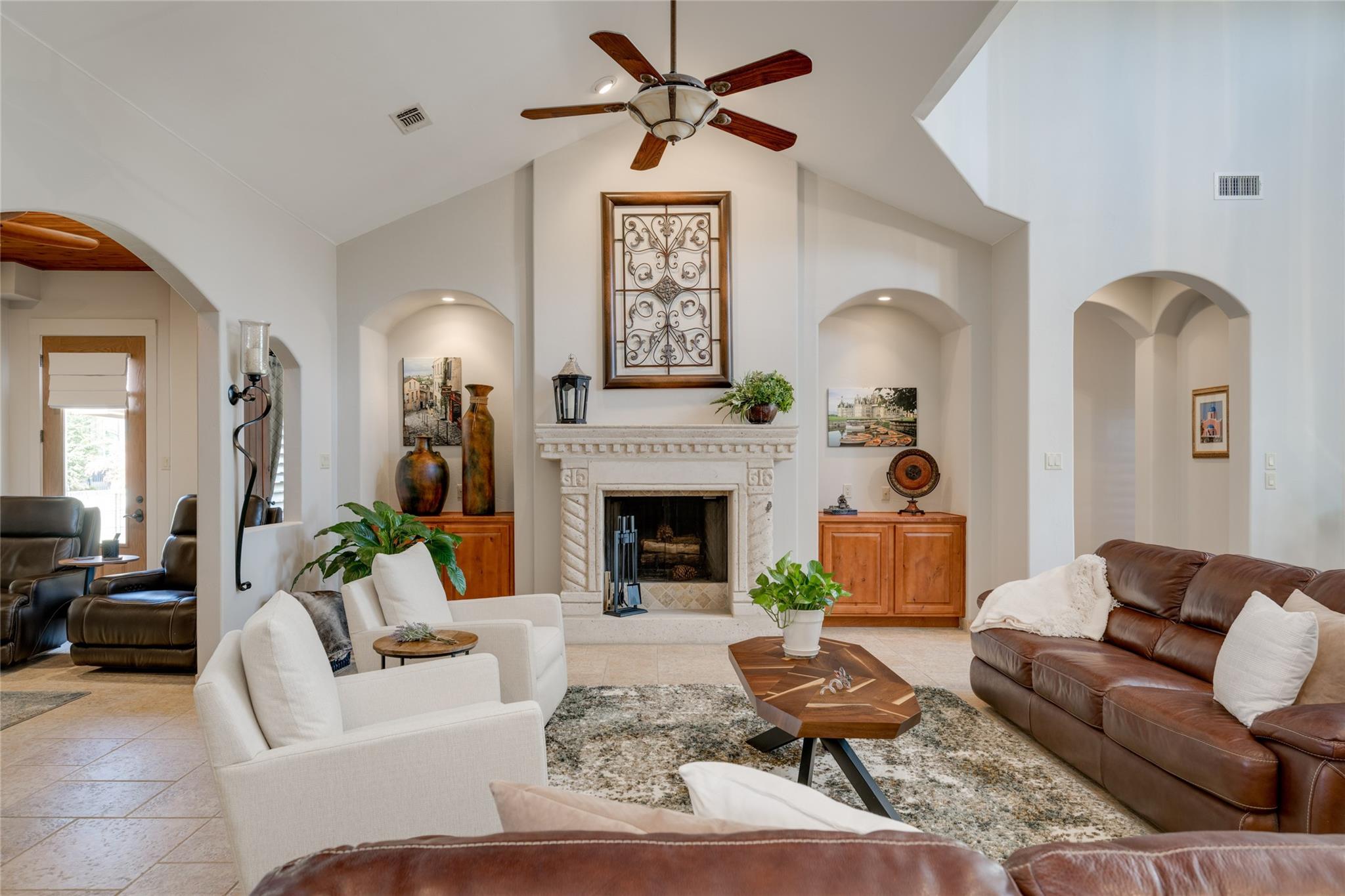 2902 Pamella Ct, Austin, TX 78734