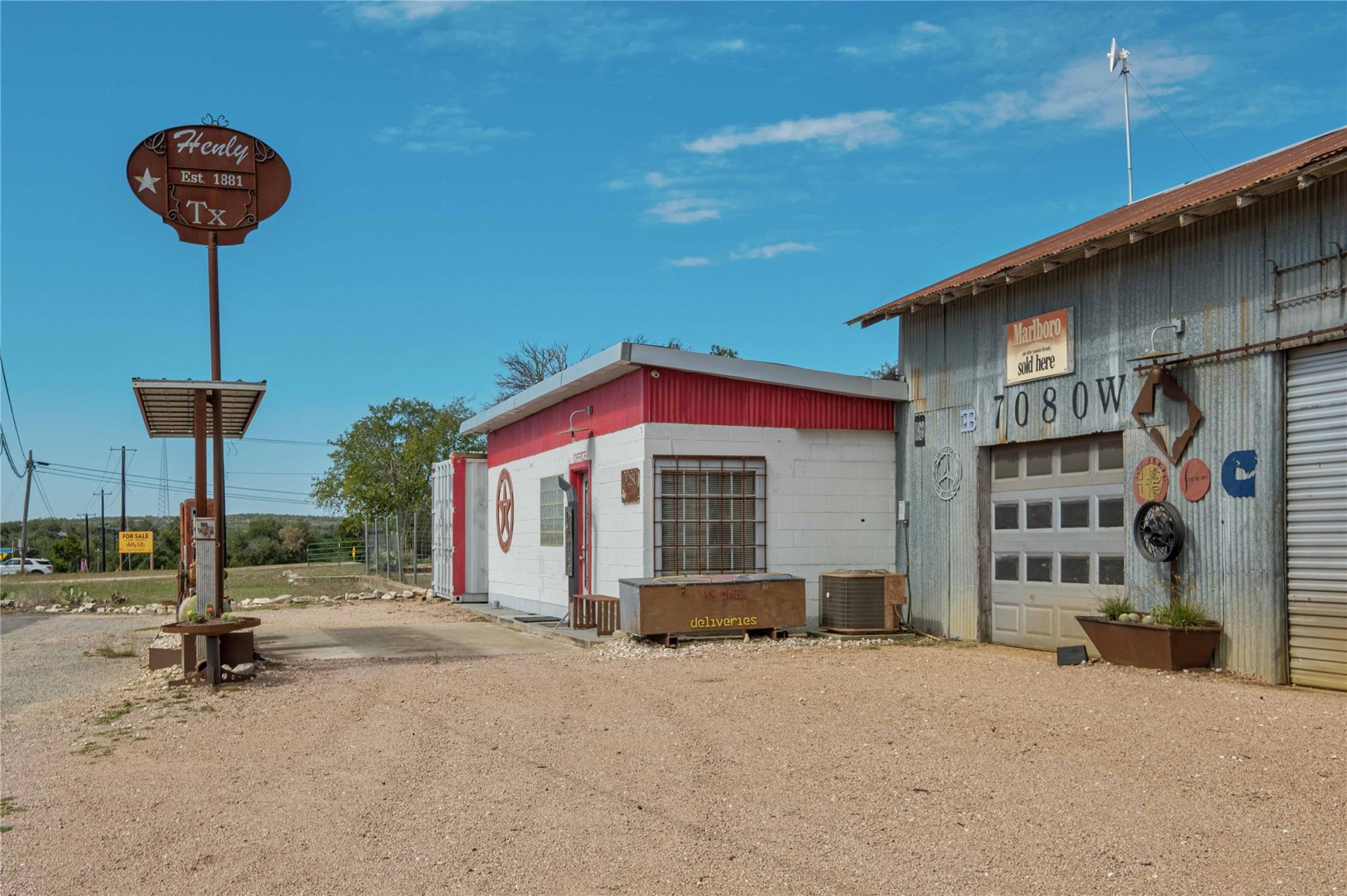 7080 W Highway 290, Dripping Springs, TX 78620