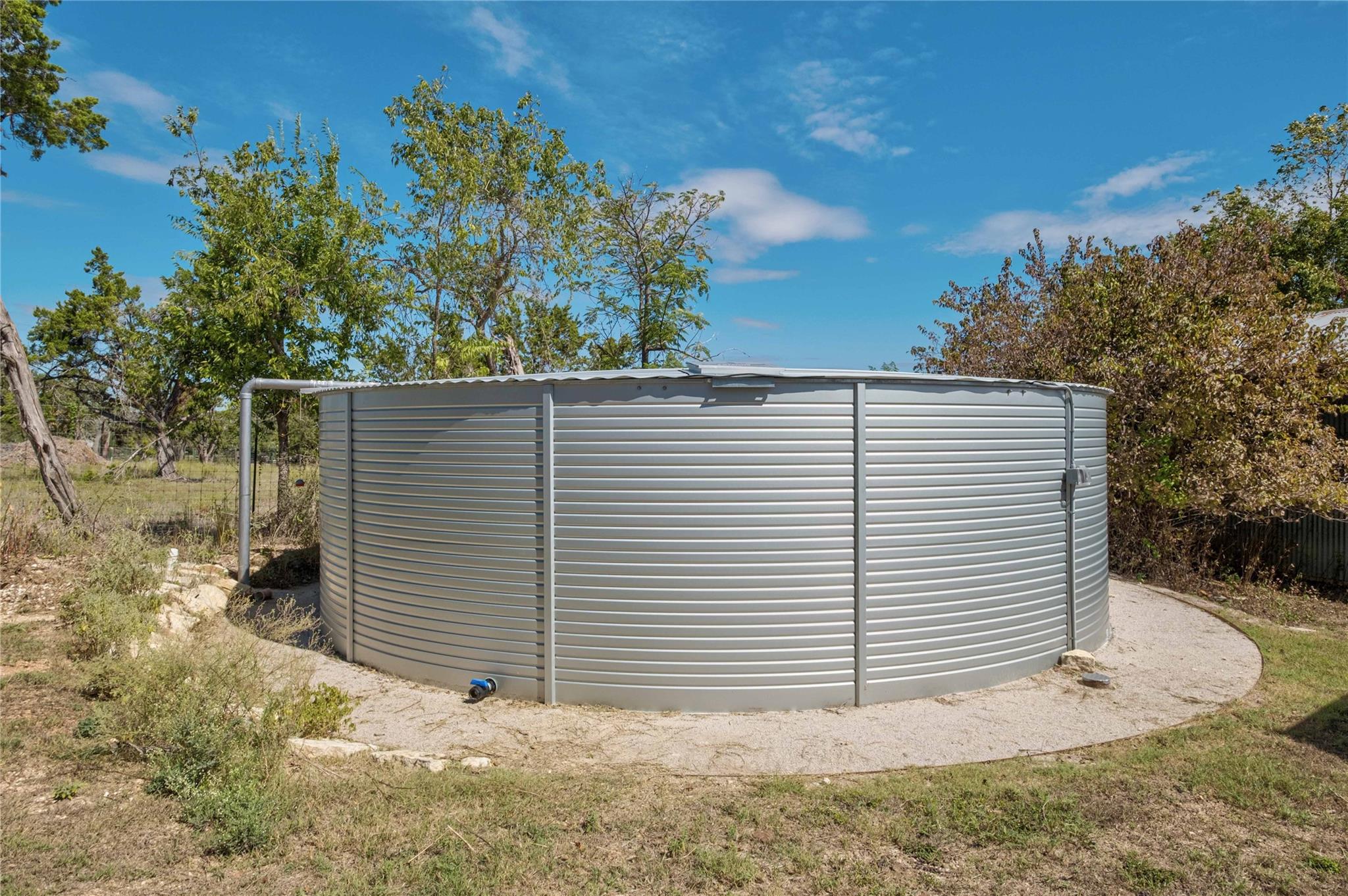 7080 W Highway 290, Dripping Springs, TX 78620