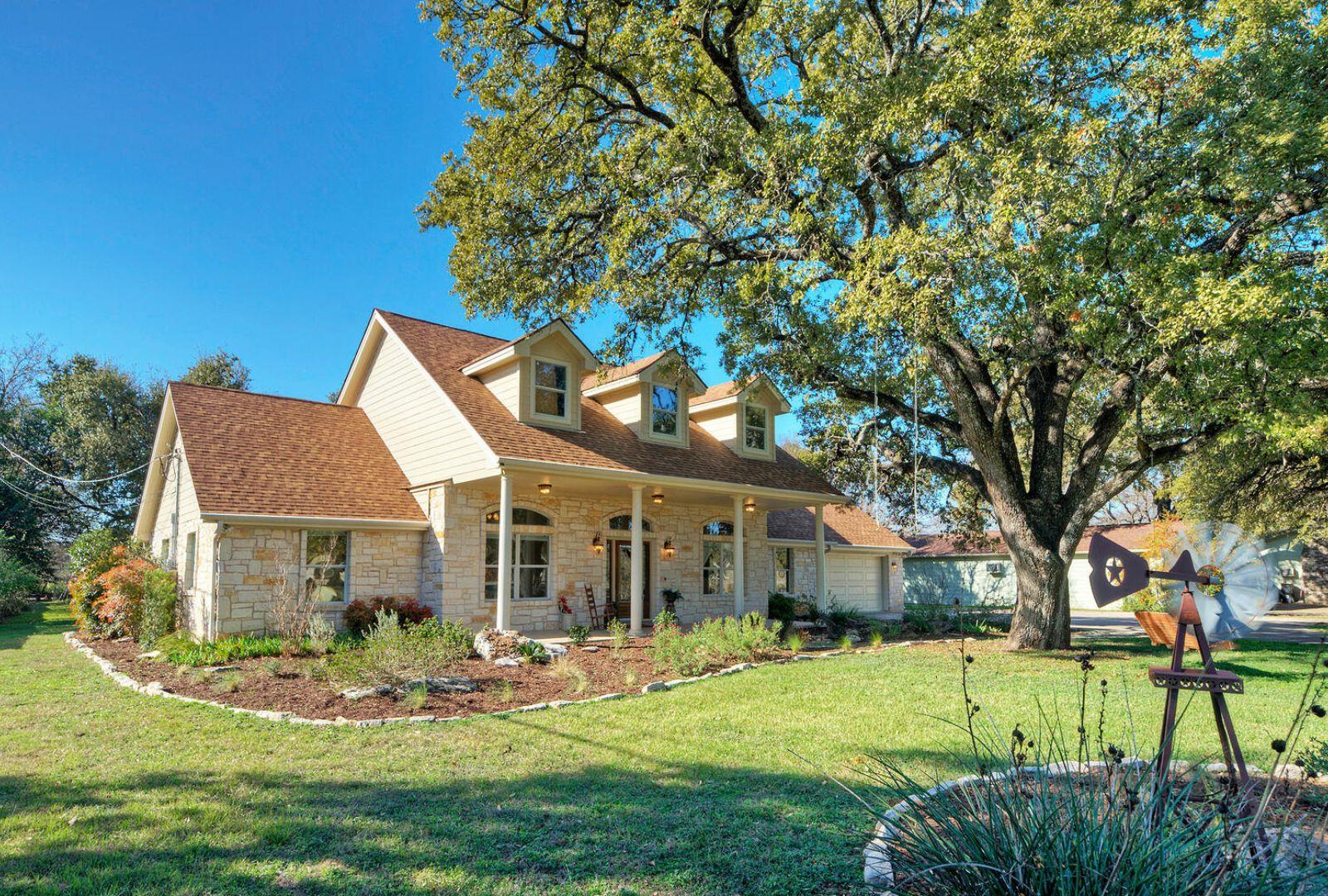 3701 Del Robles Dr, Austin, TX 78727