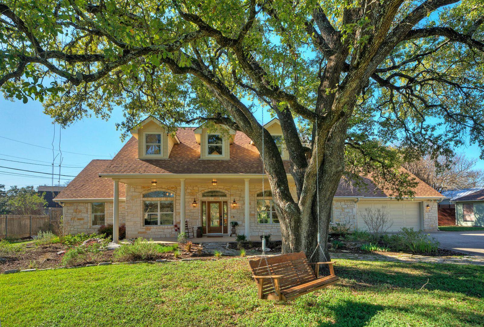 3701 Del Robles Dr, Austin, TX 78727