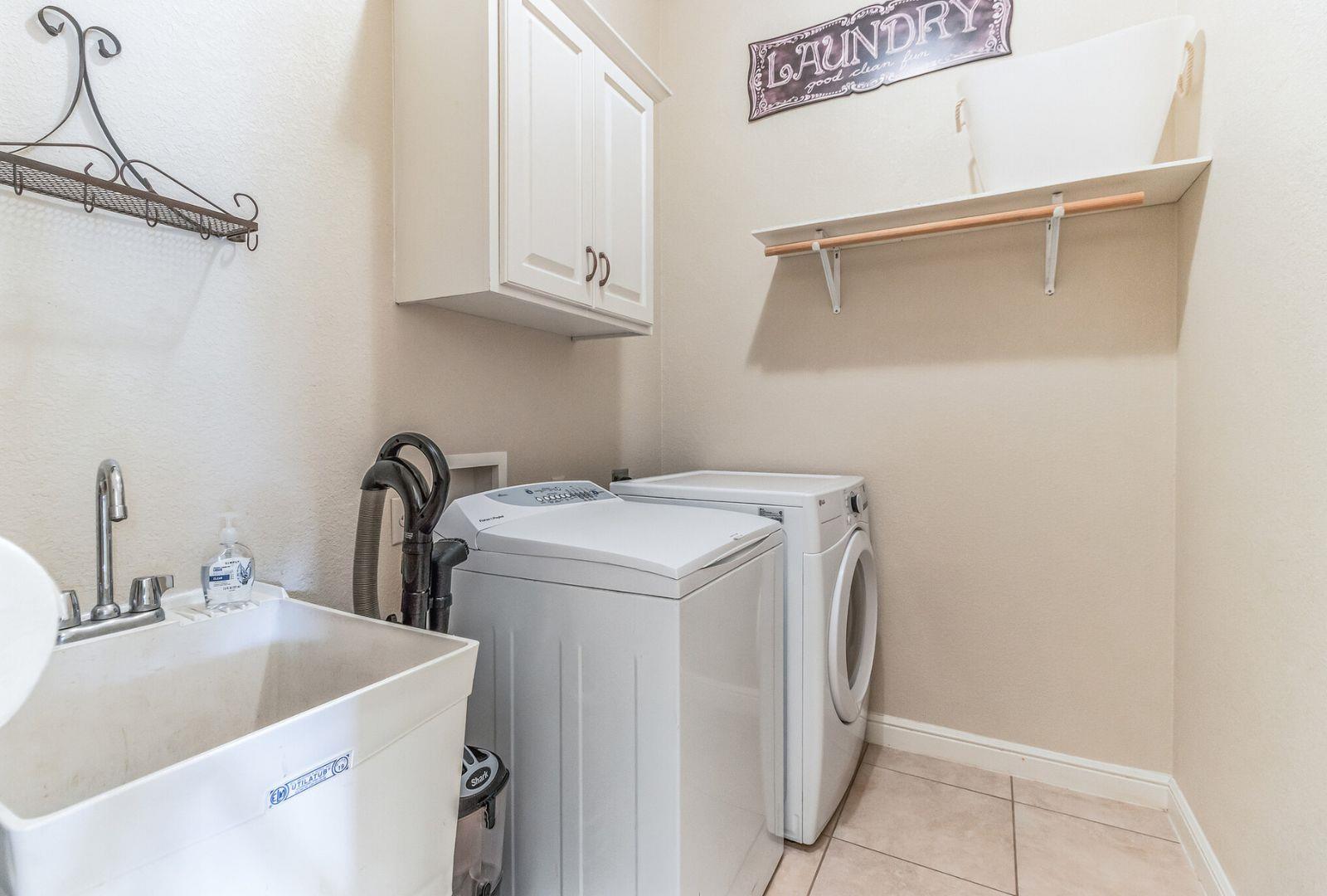 3701 Del Robles Dr, Austin, TX 78727