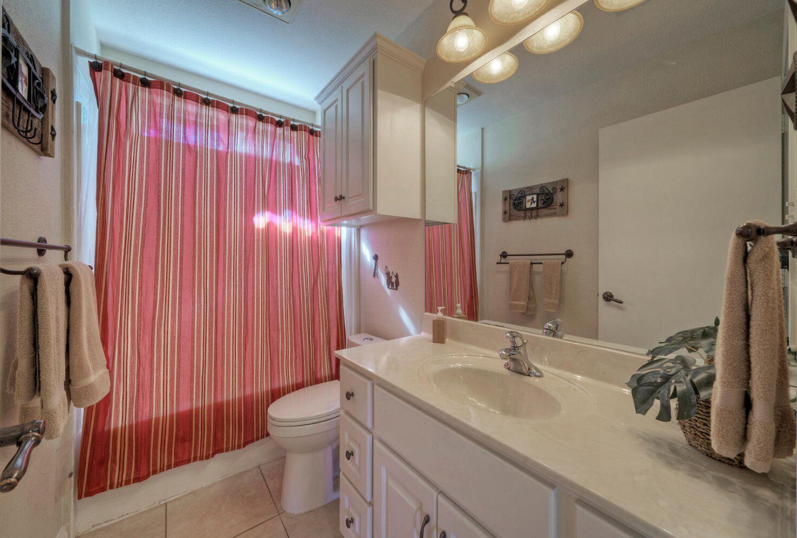 3701 Del Robles Dr, Austin, TX 78727