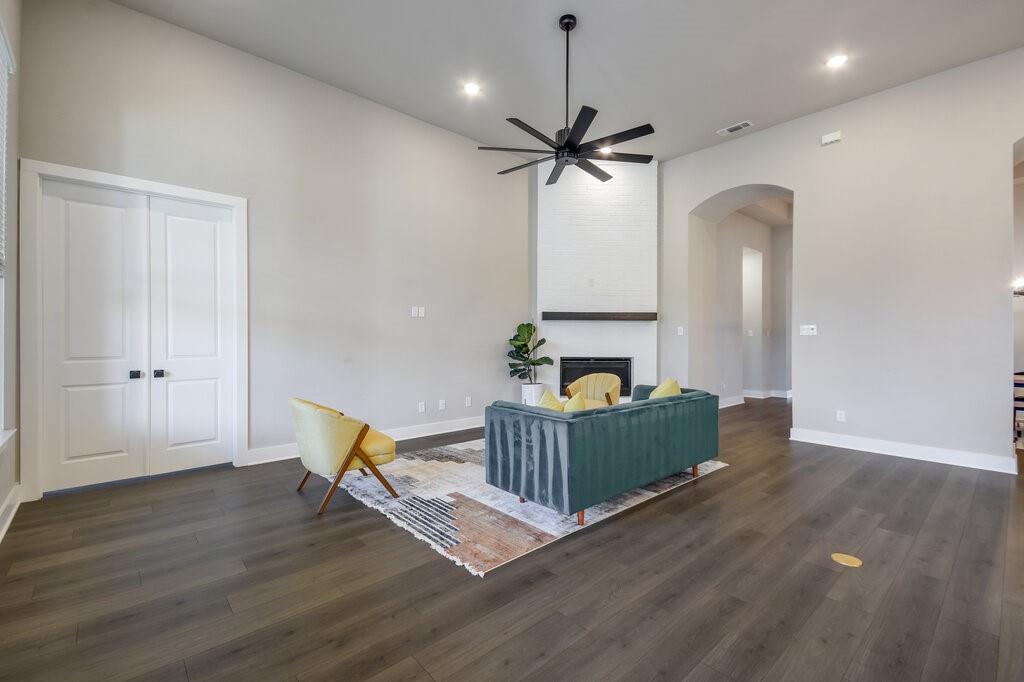 1300 Firebush Rd, Leander, TX 78641