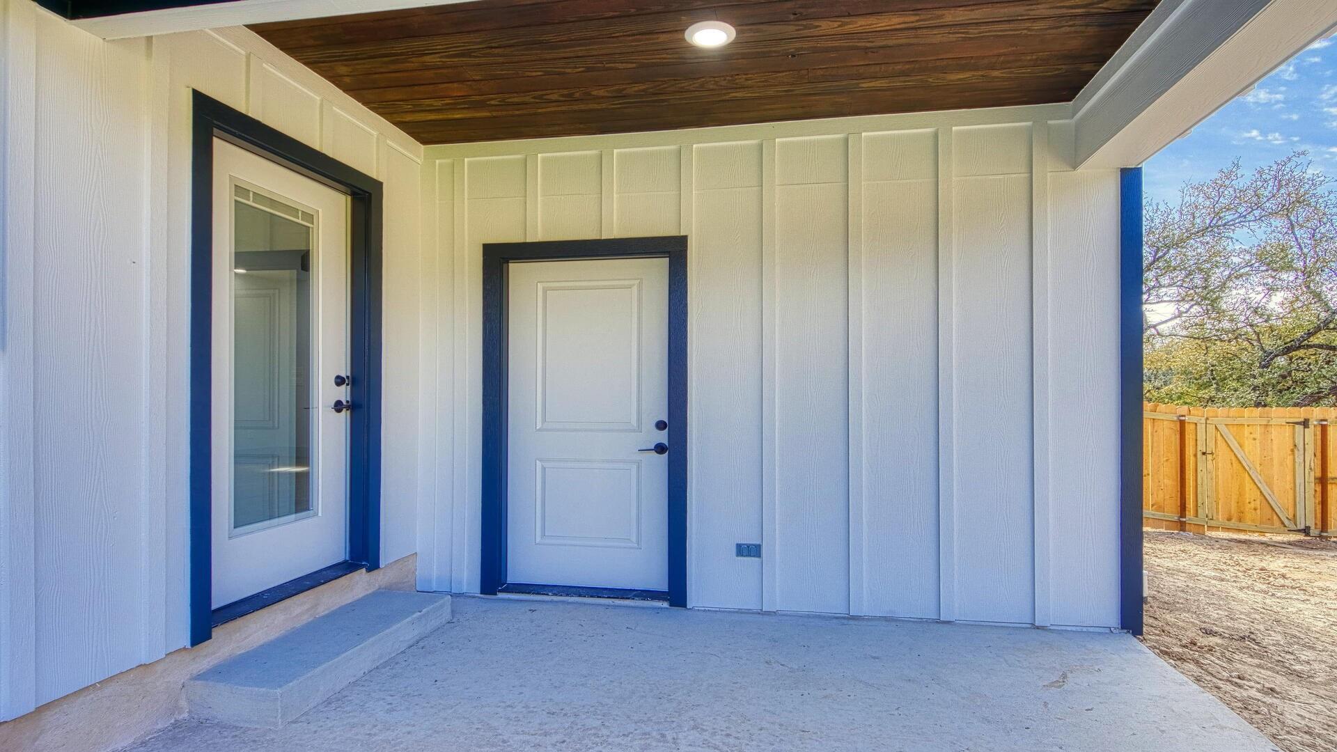9170 Rebecca Creek Rd, Spring Branch, TX 78070
