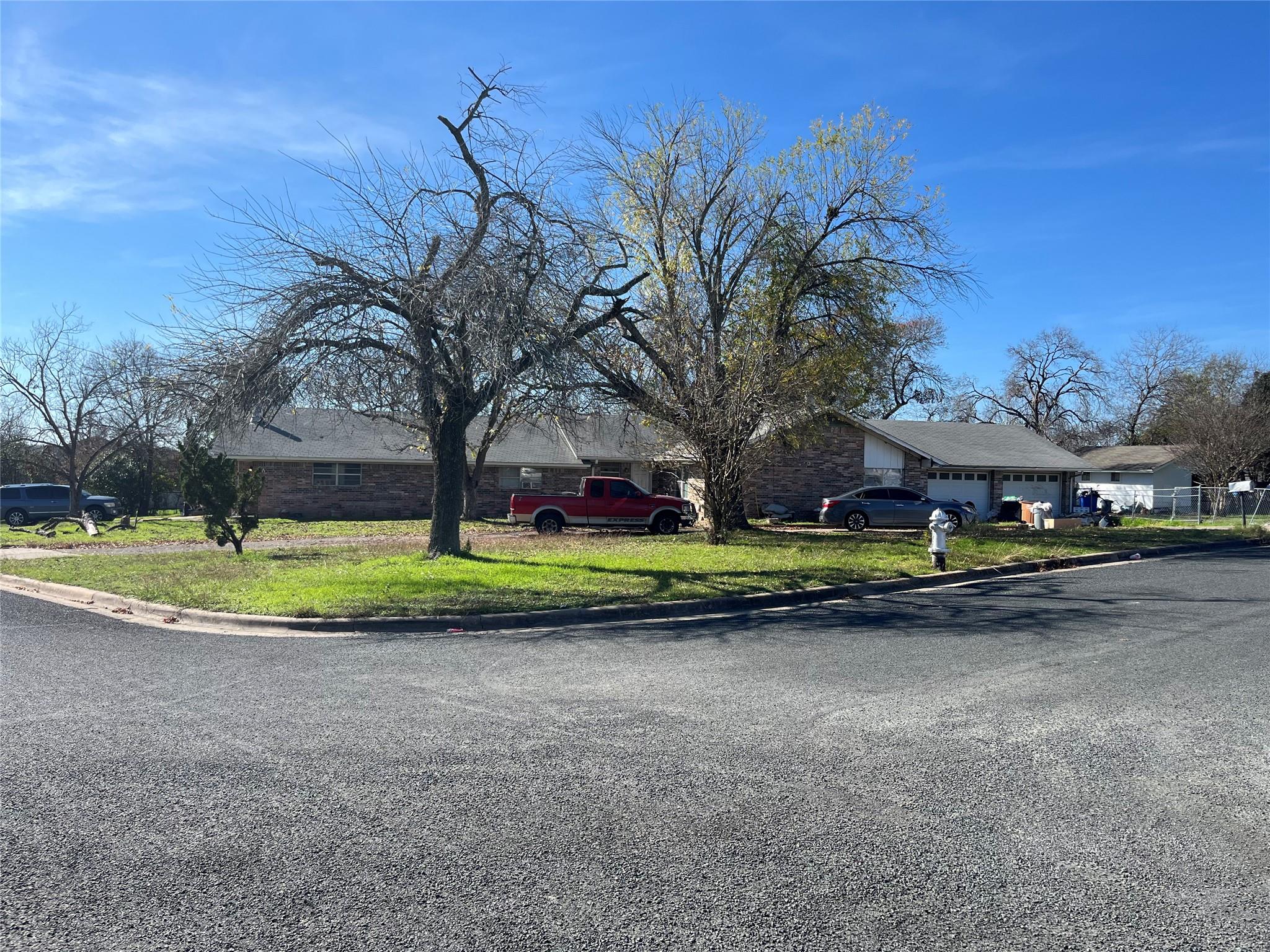 1701 Shadowview Dr, Austin, TX 78758