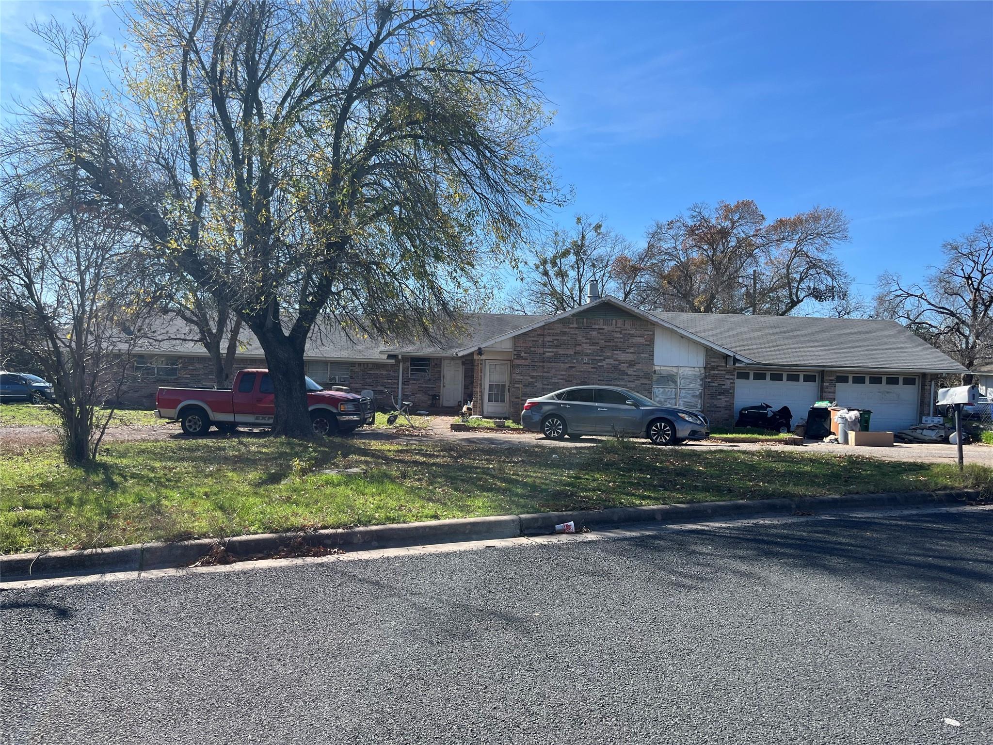 1701 Shadowview Dr, Austin, TX 78758