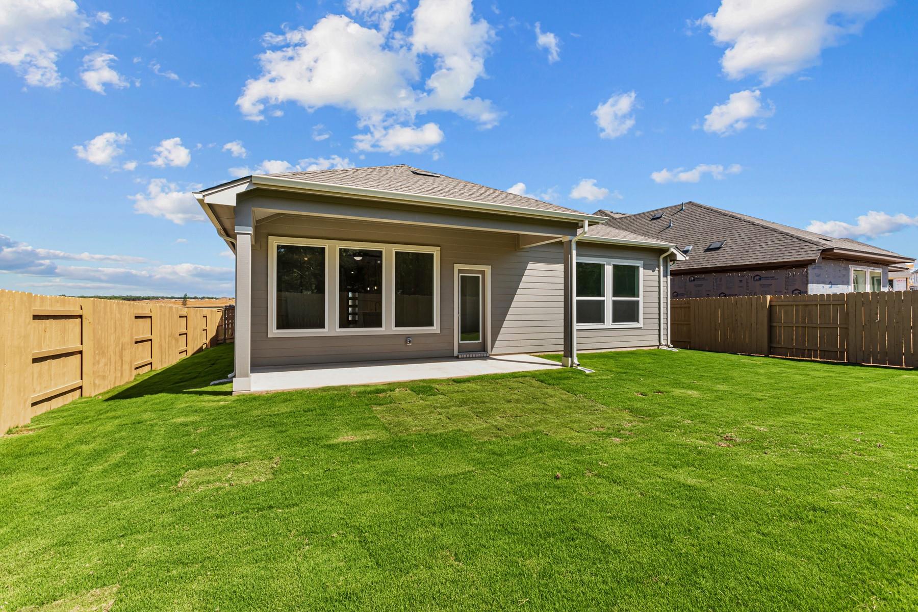 139 Pinyon Pine Dr, Bastrop, TX 78602