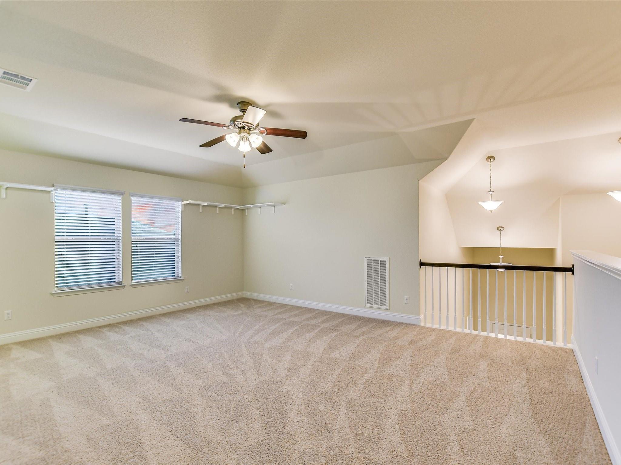 8061 Massa Dr, Round Rock, TX 78665