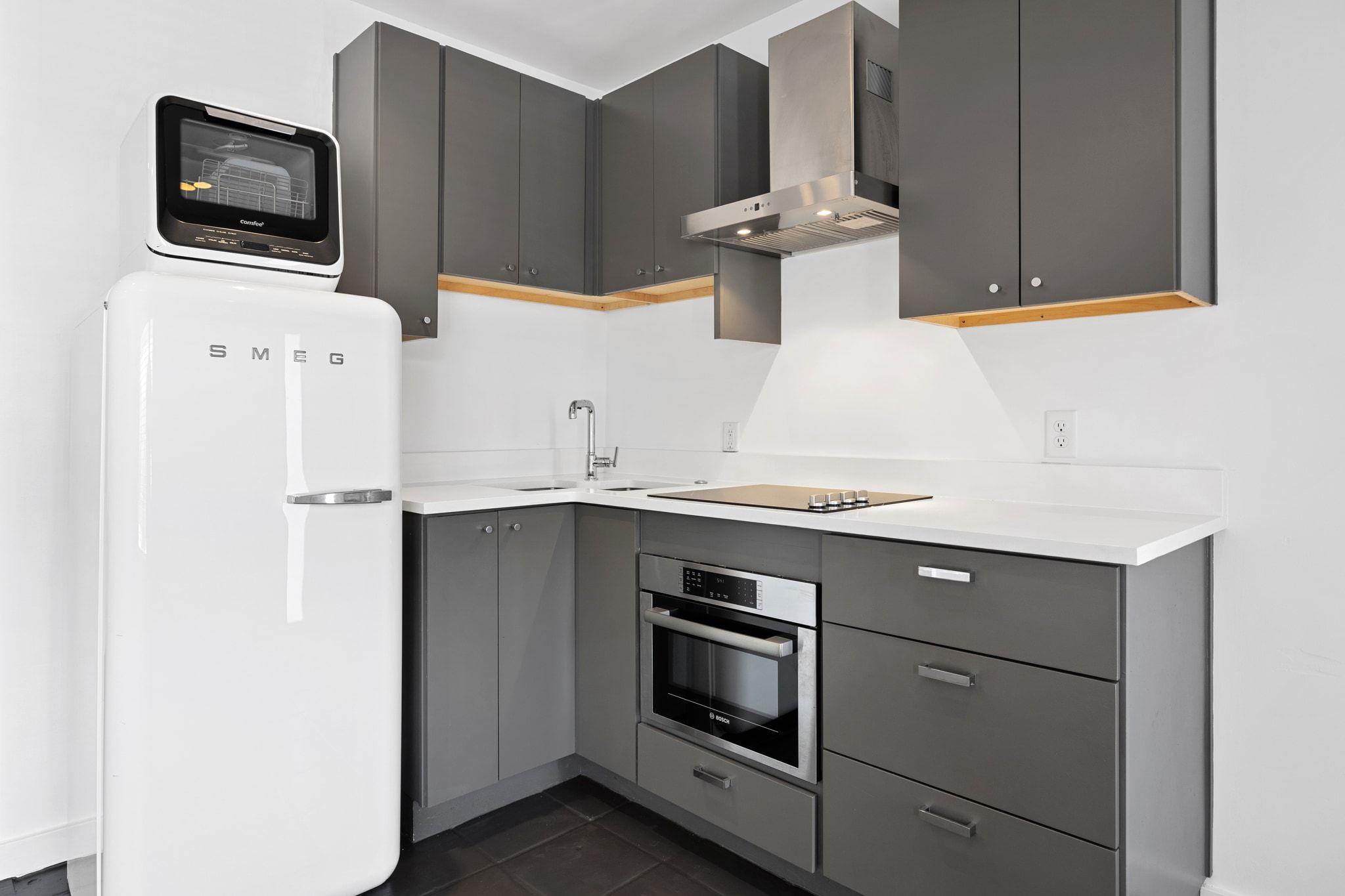 1200 Enfield Rd # 205, Austin, TX 78703