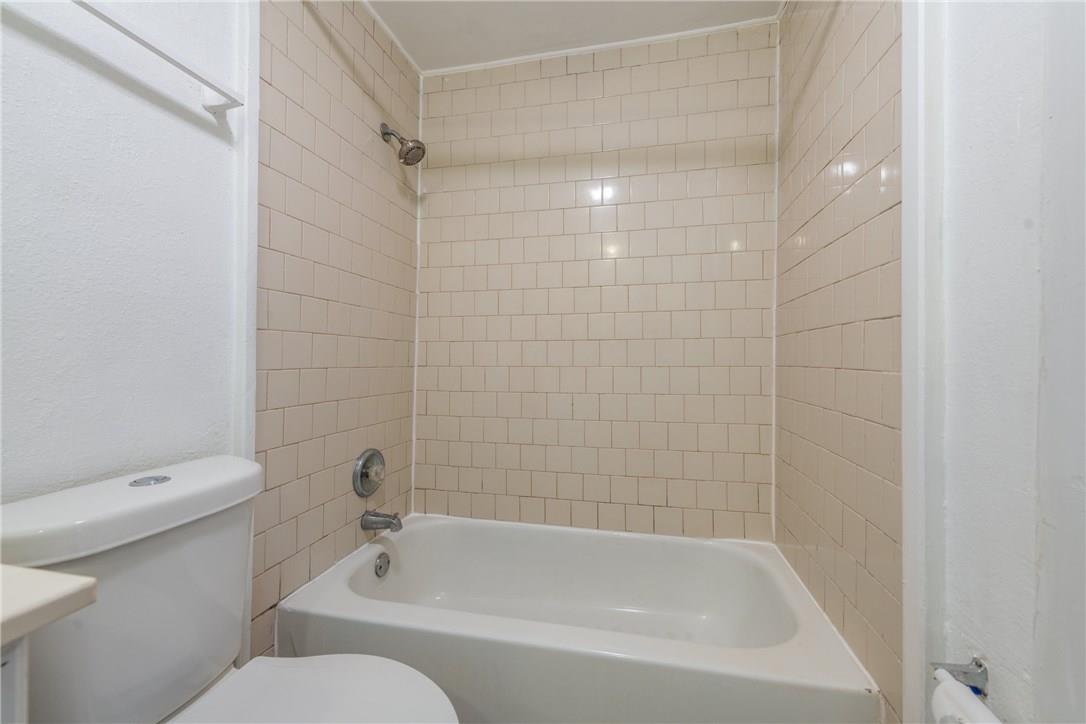 106 S Ave A # B, Elgin, TX 78621