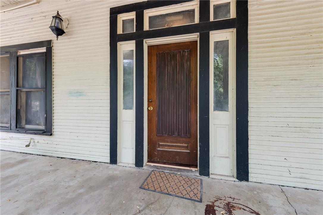 106 S Ave A # B, Elgin, TX 78621