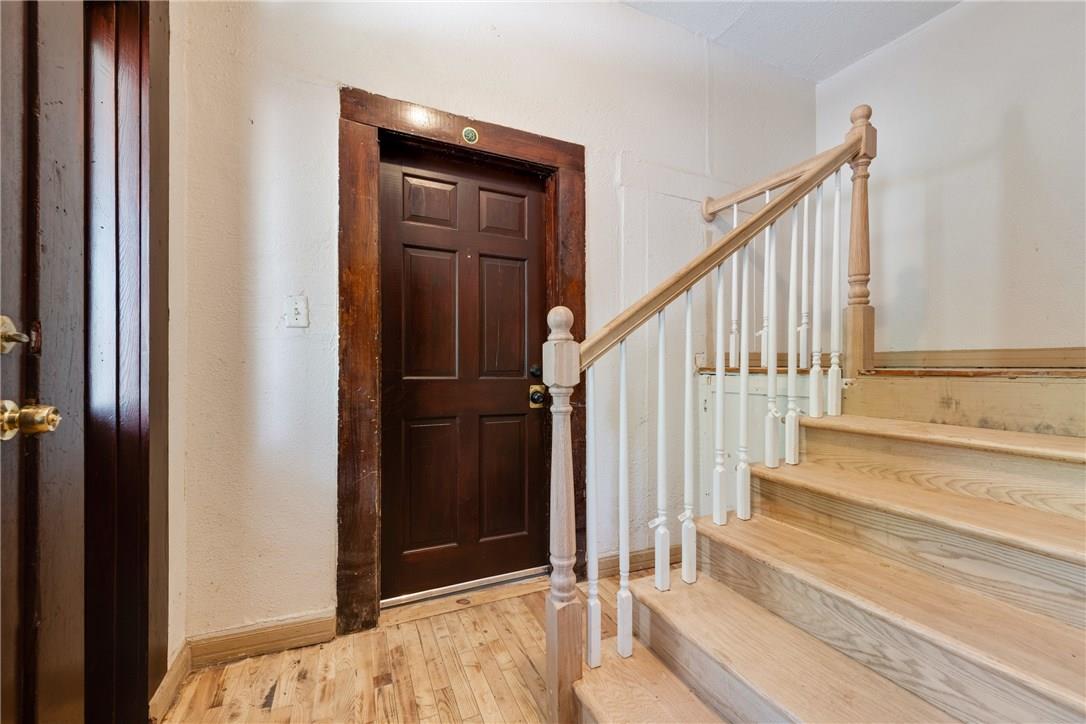 106 S Ave A # B, Elgin, TX 78621