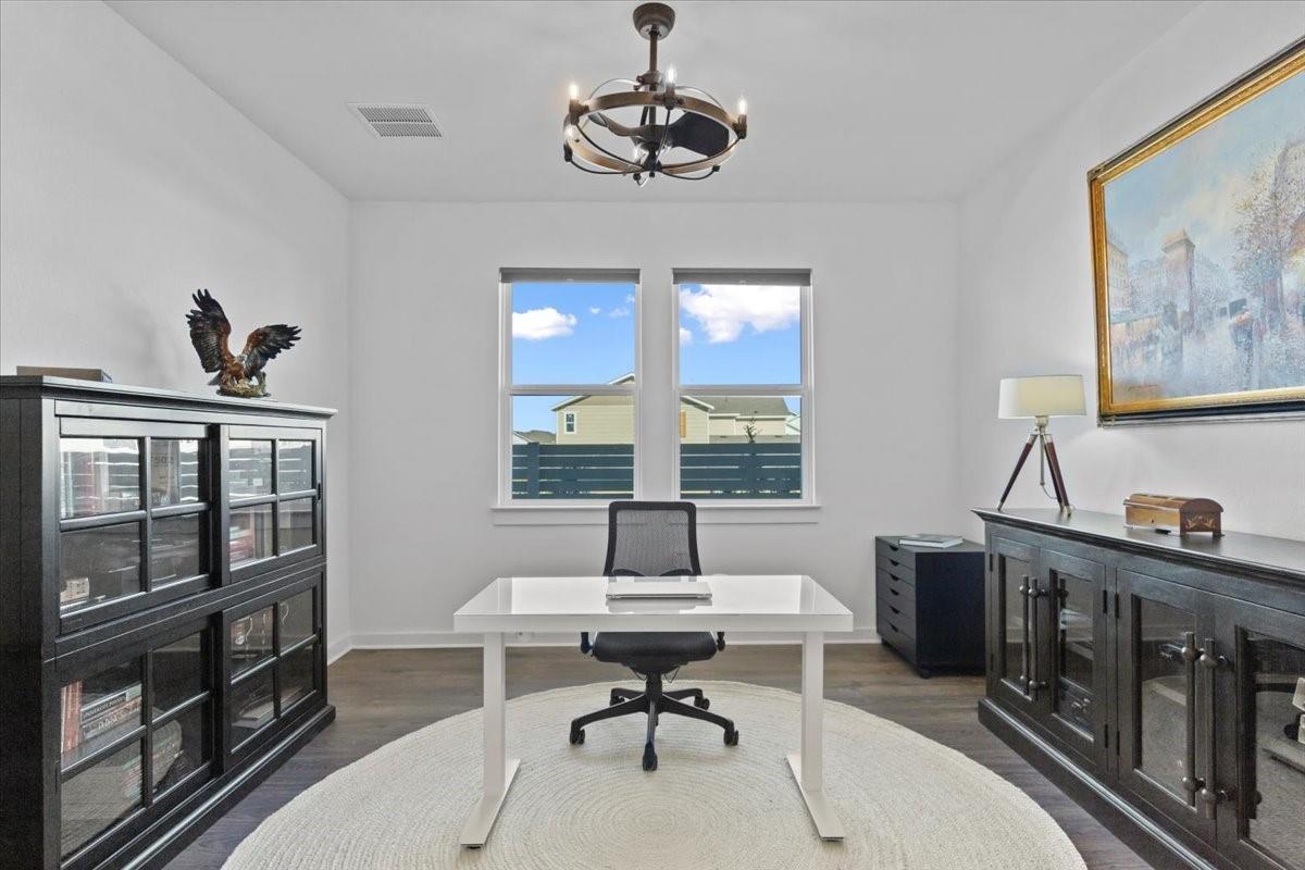 7701 Ellas Inlet Dr, Austin, TX 78744