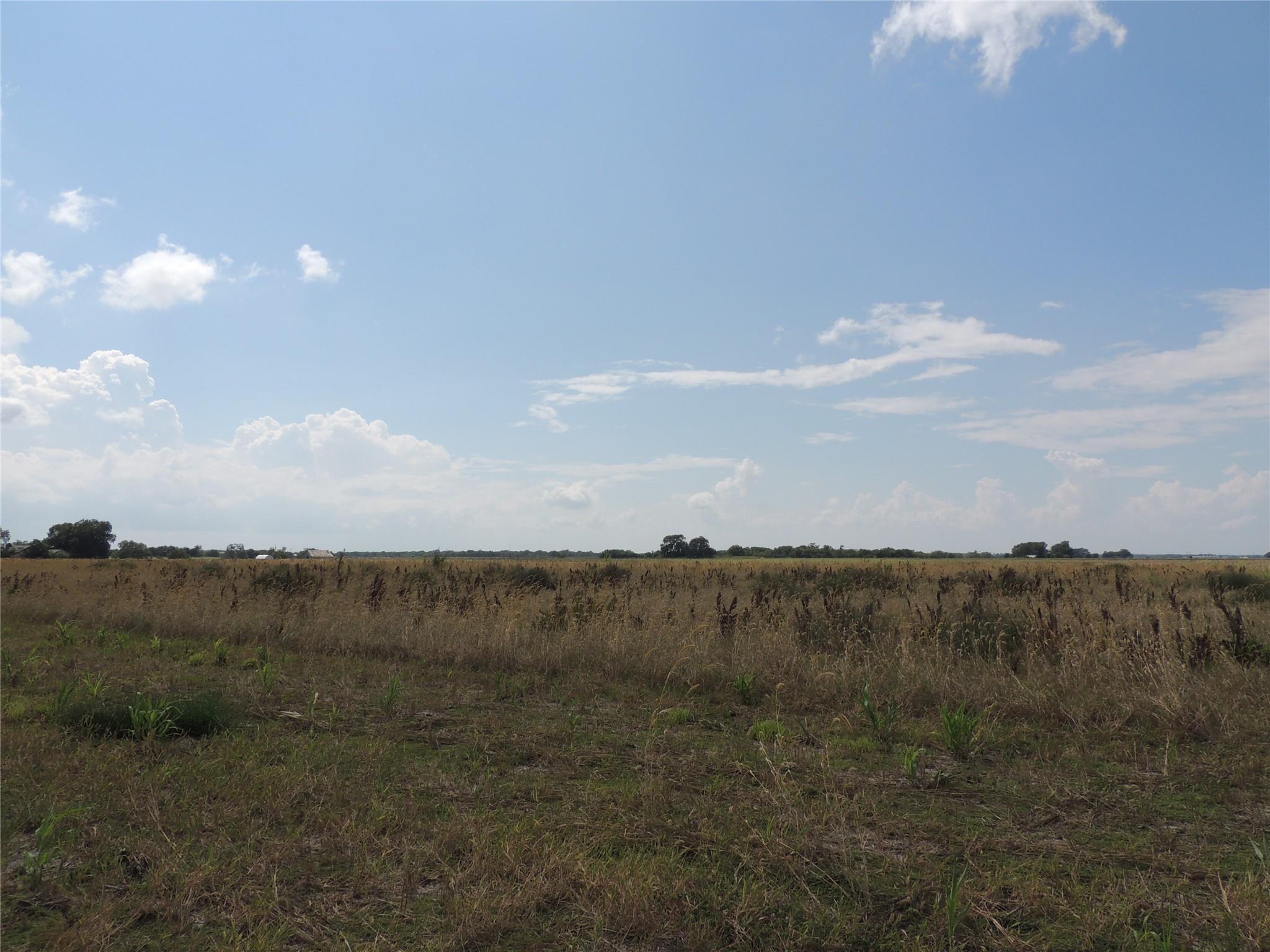 3402 County Road 405, Taylor, TX 76574