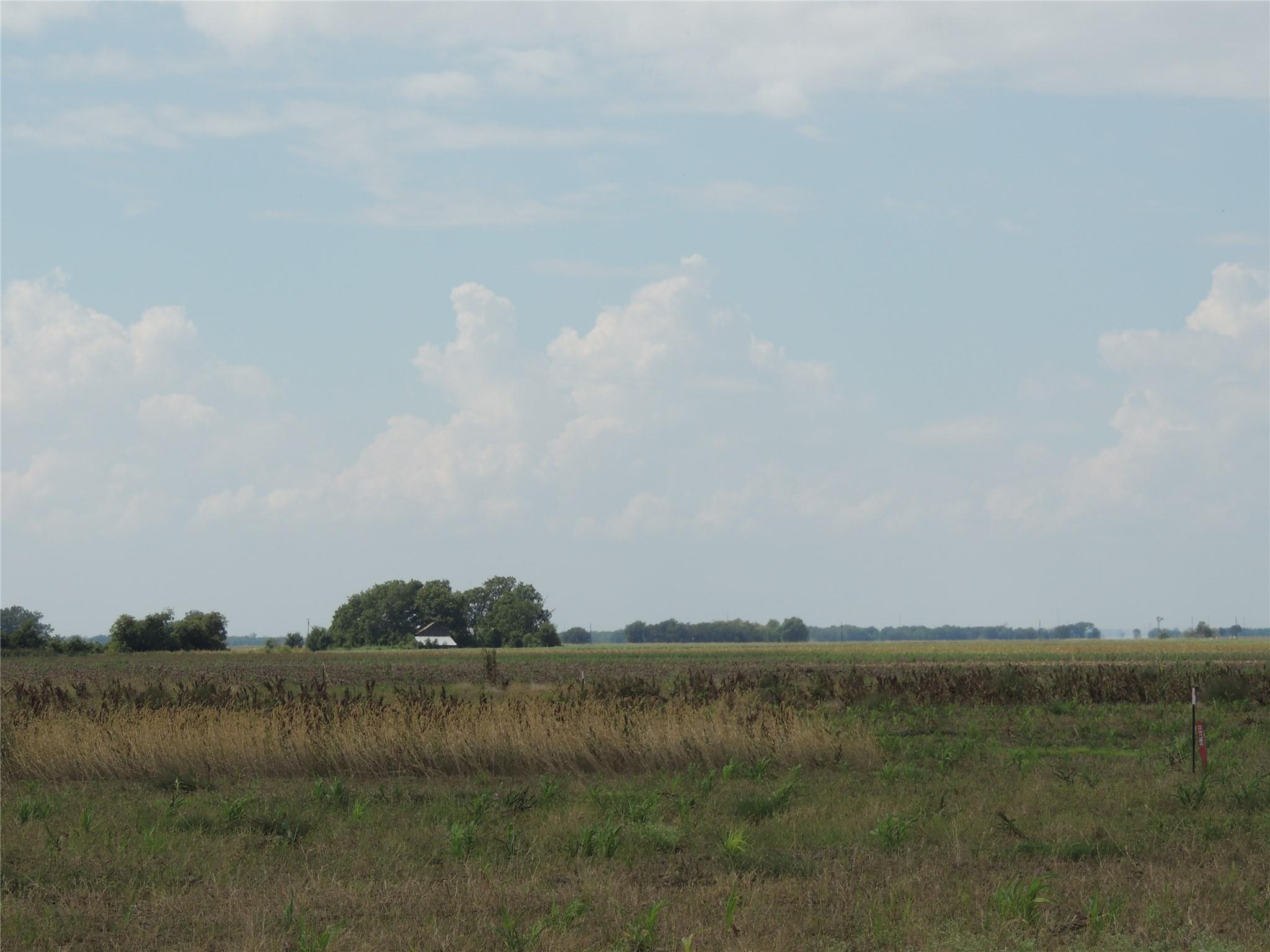 3402 County Road 405, Taylor, TX 76574