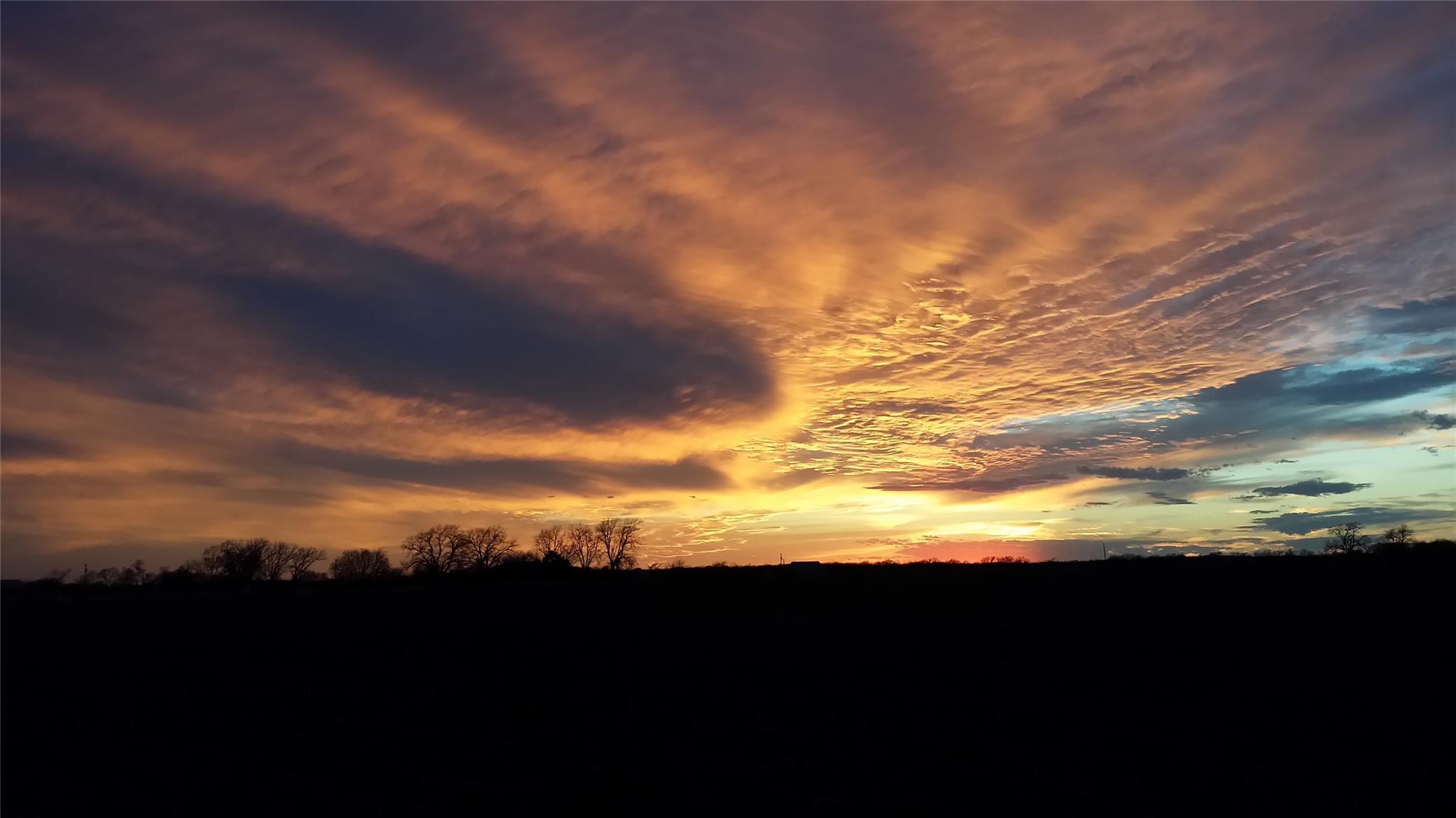 3402 County Road 405, Taylor, TX 76574