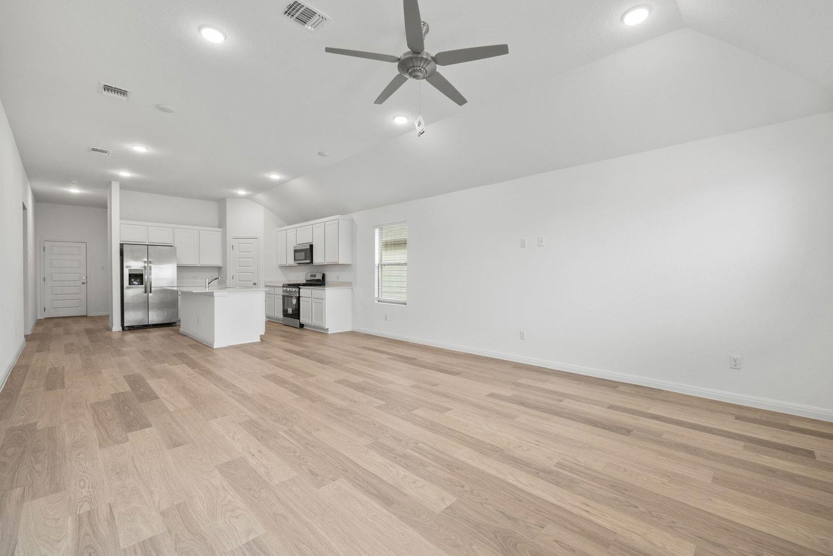 222 Spirit St, Elgin, TX 78621