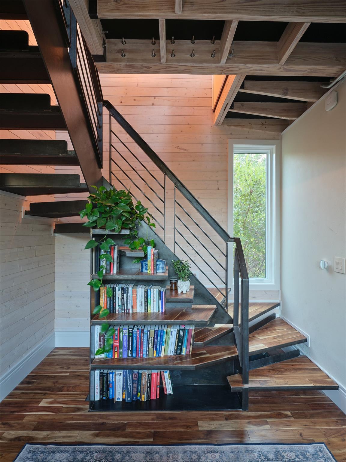 5607 Jim Hogg Ave, Austin, TX 78756