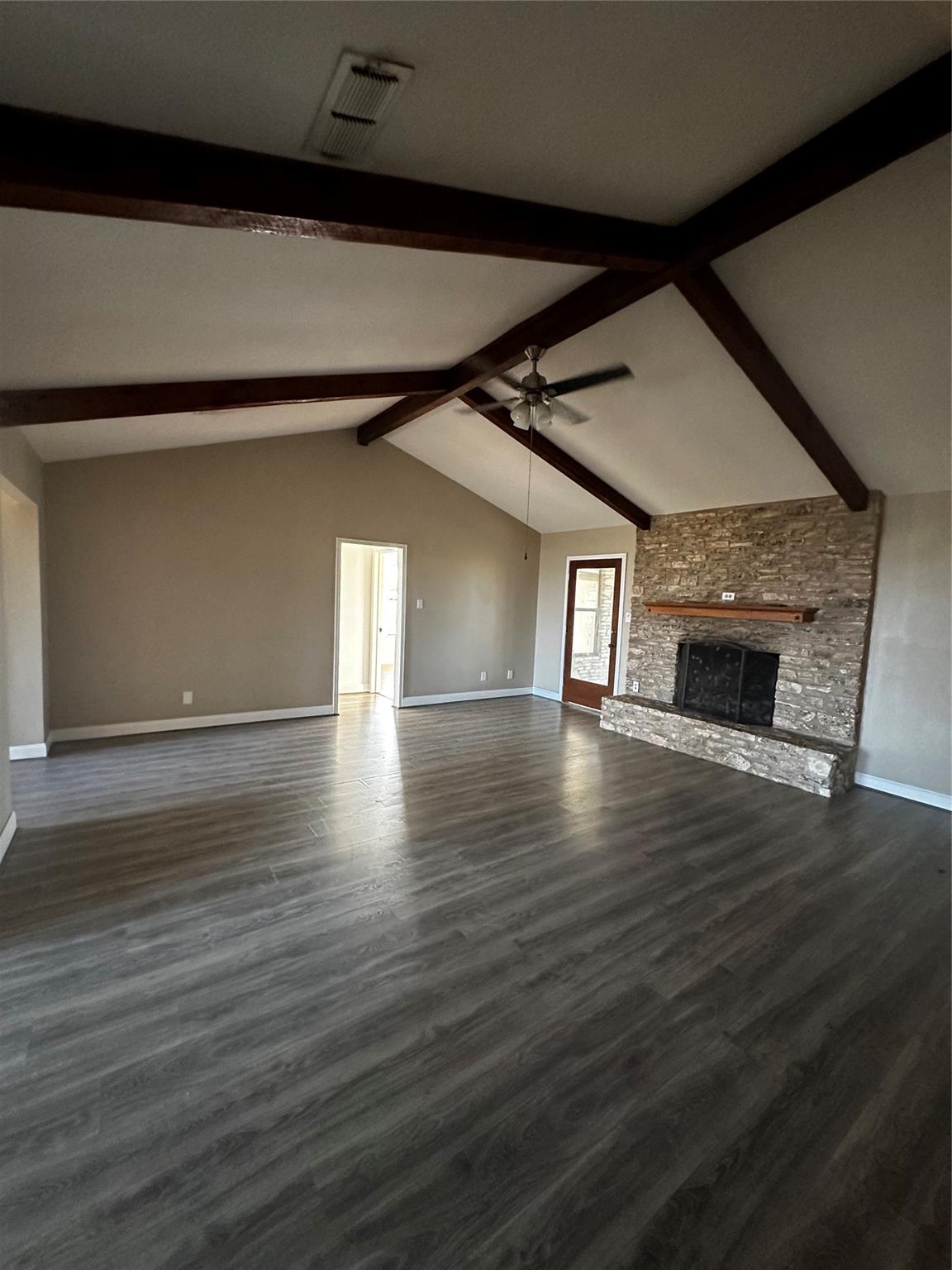 850 County Road 403, Taylor, TX 76574