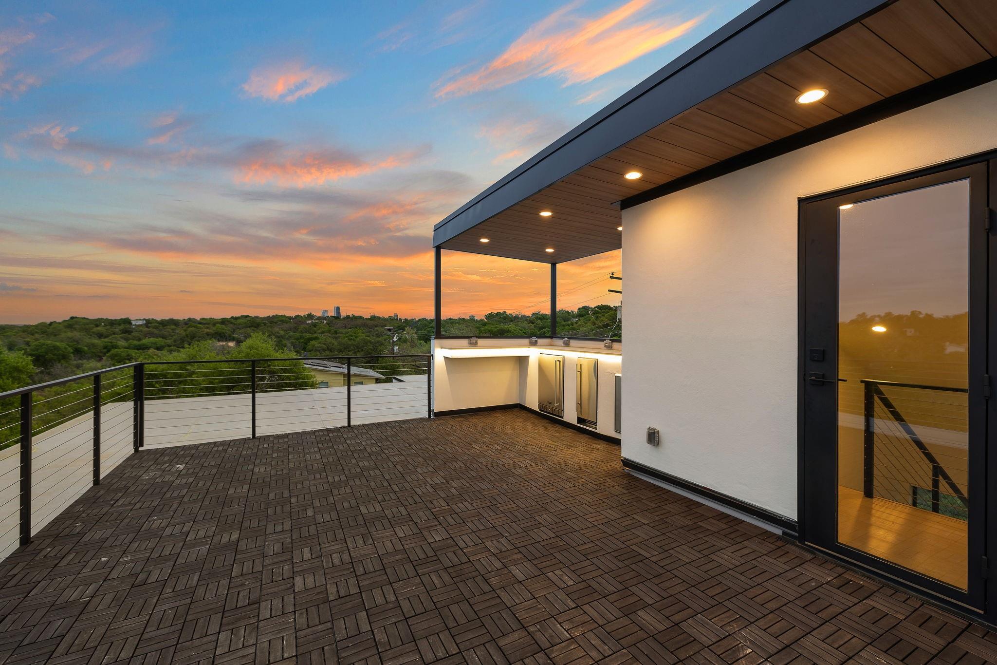 2401 Oakhaven Cir, Austin, TX 78704