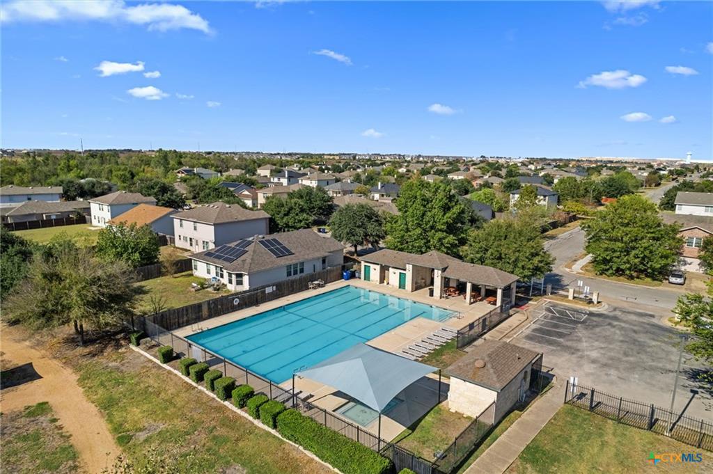 202 Flinn St, Hutto, TX 78634