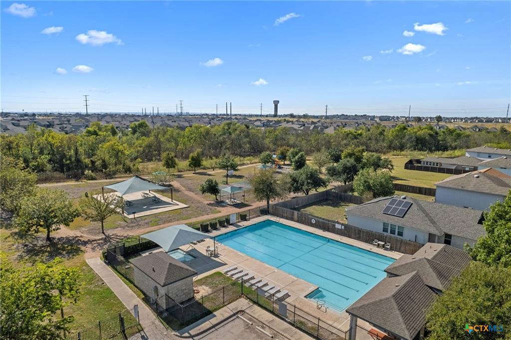 202 Flinn St, Hutto, TX 78634