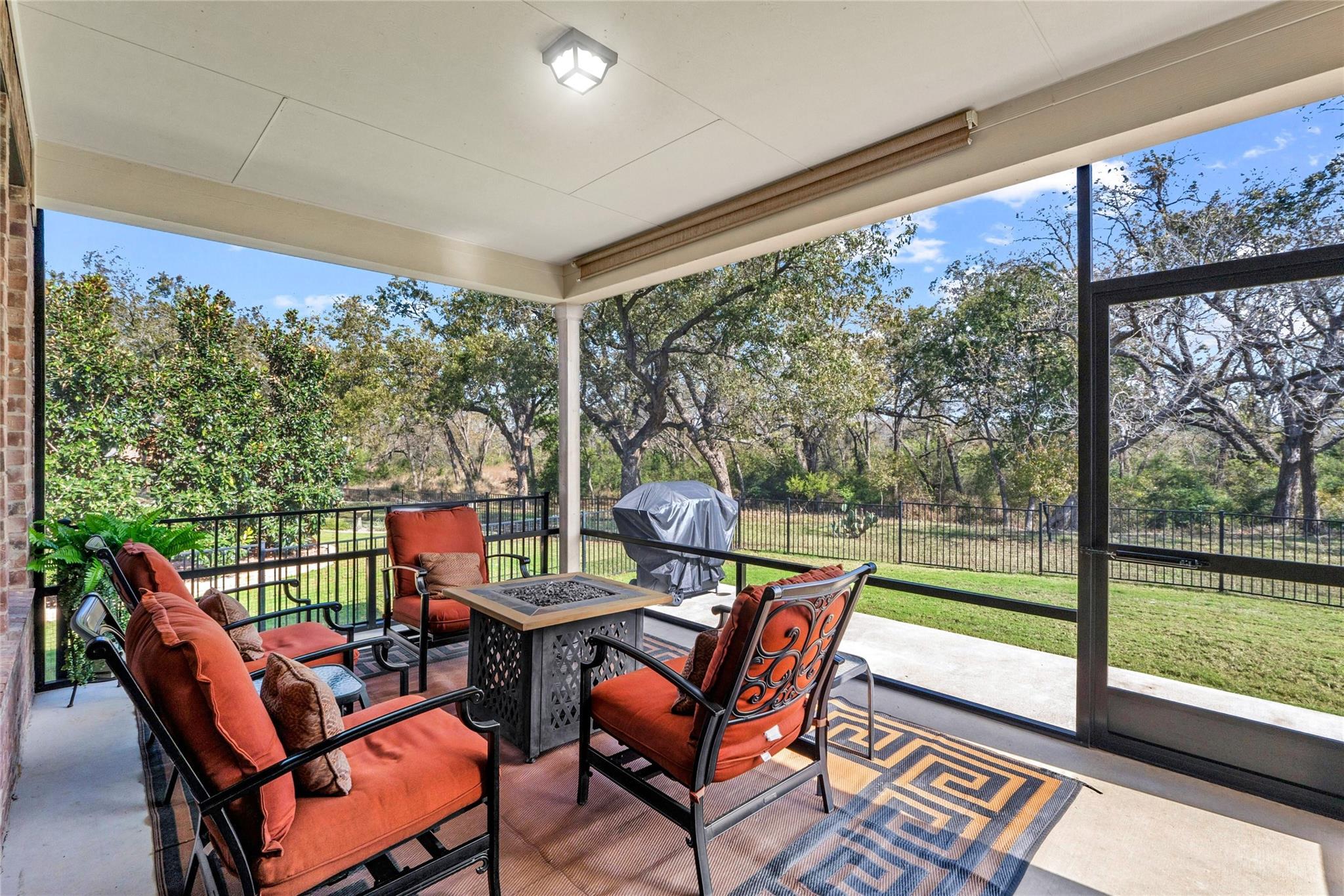 316 Hanging Star Ln, Georgetown, TX 78633