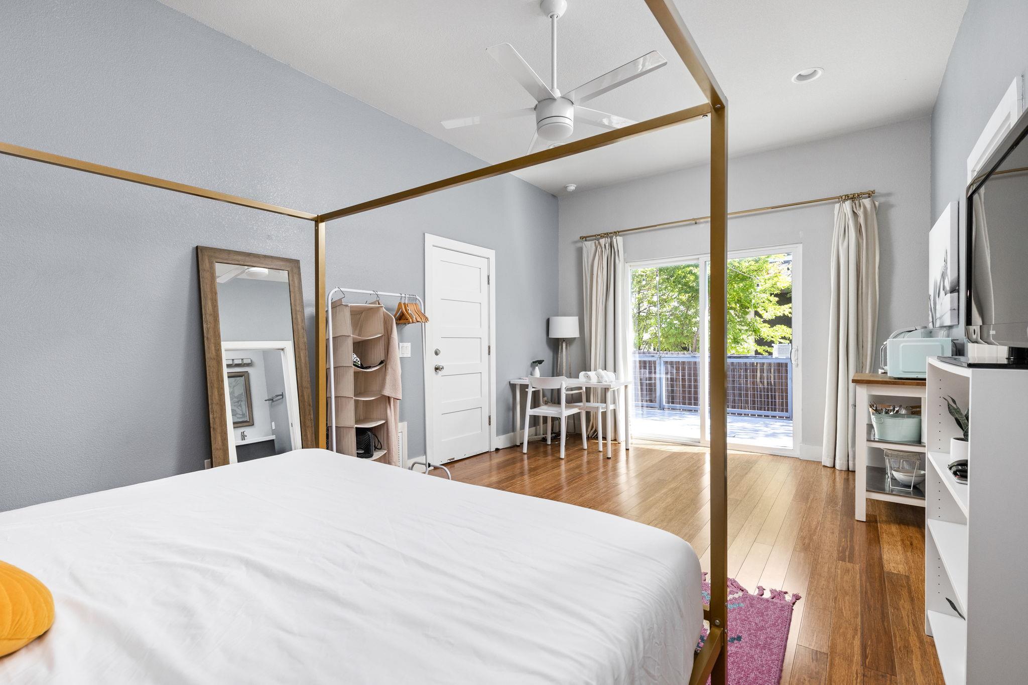 7611 Providence Ave # A, Austin, TX 78752