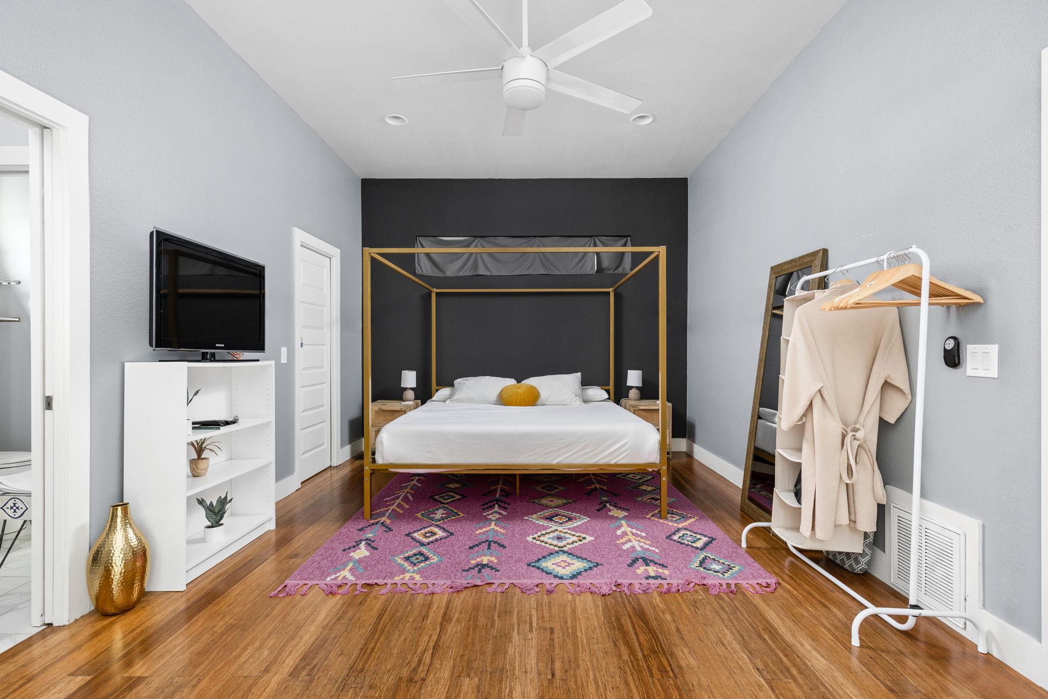 7611 Providence Ave # A, Austin, TX 78752