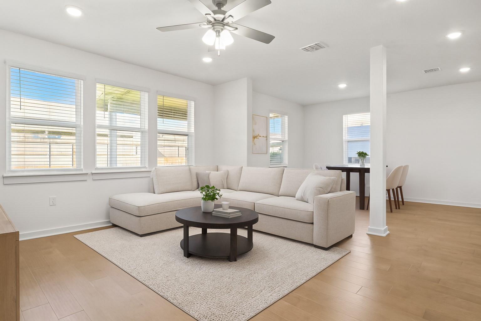 7610 Grenadine Bloom Bnd, Del Valle, TX 78617