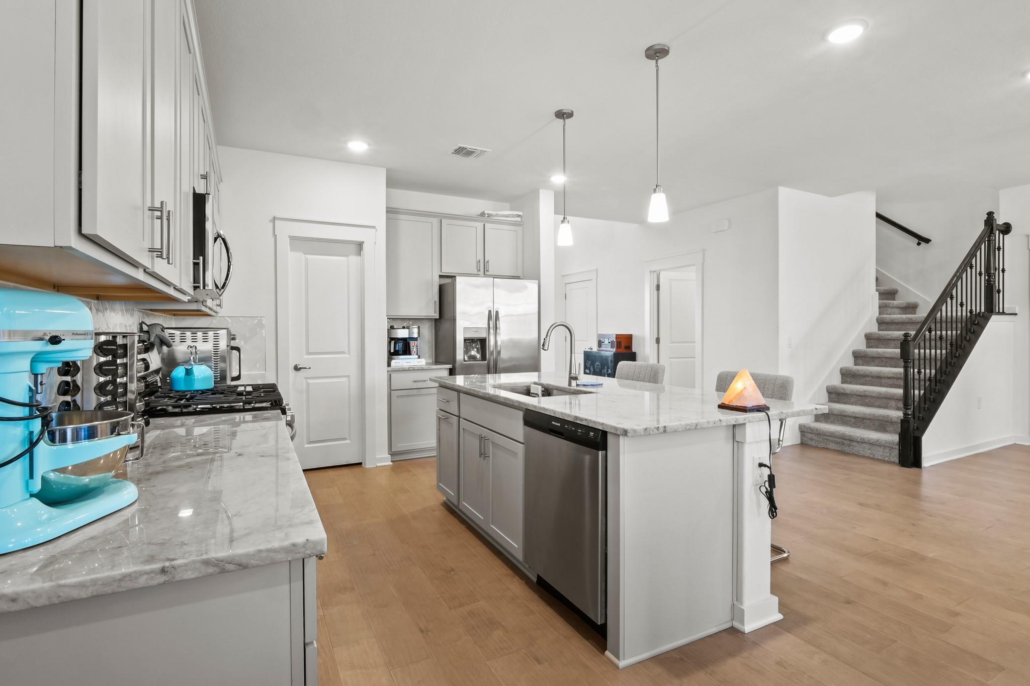 7610 Grenadine Bloom Bnd, Del Valle, TX 78617