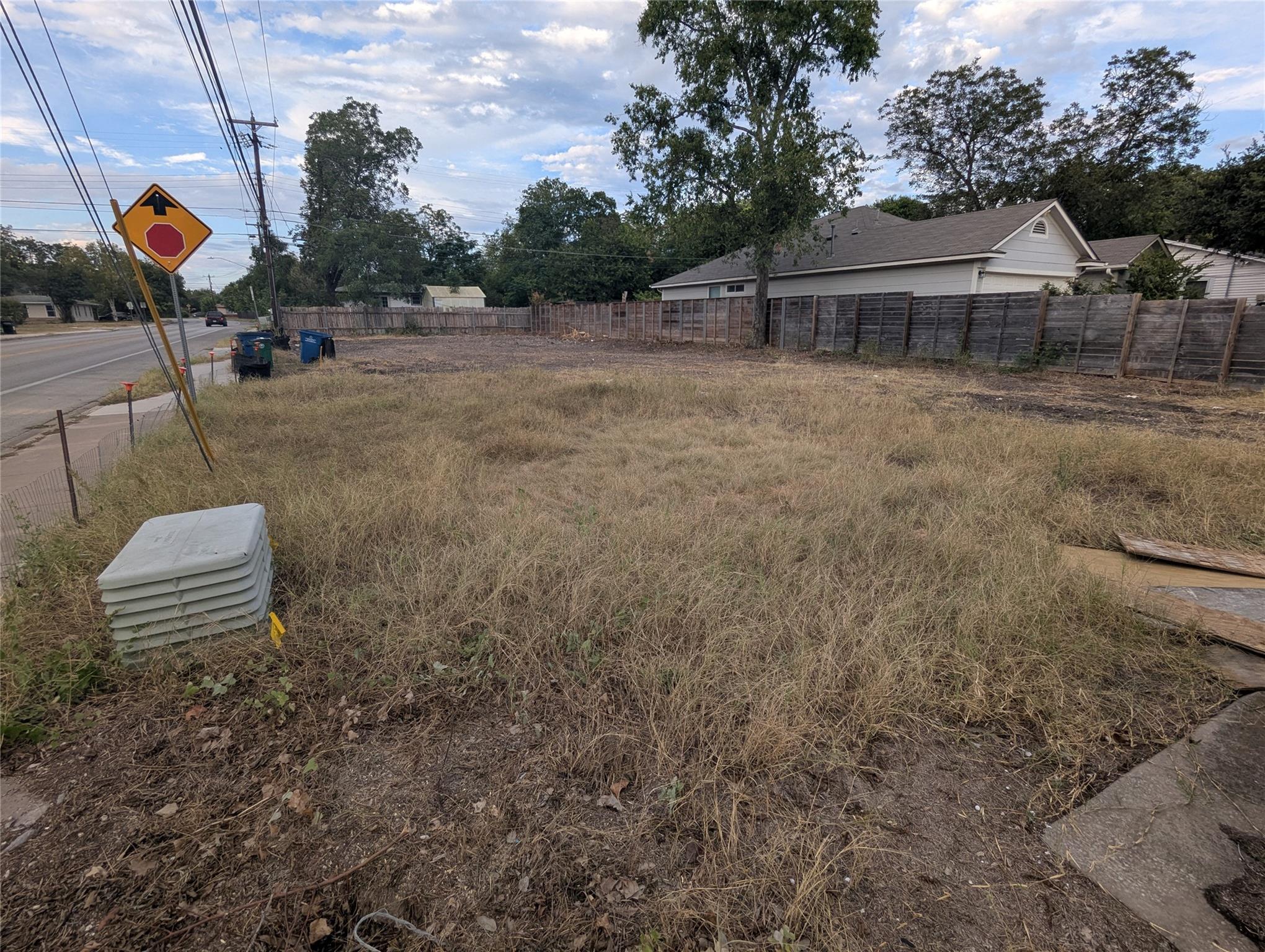 7403A Guadalupe St, Austin, TX 78752