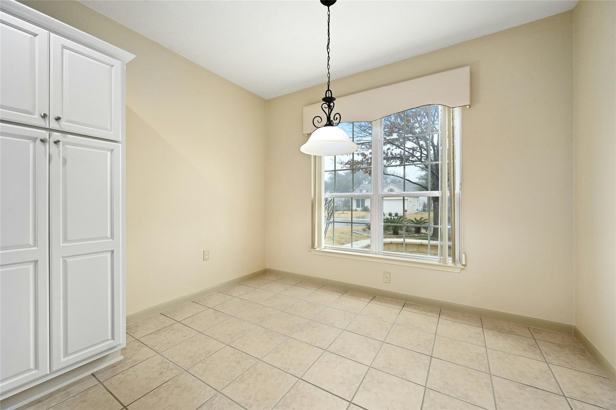 102 Breckenridge St, Georgetown, TX 78633