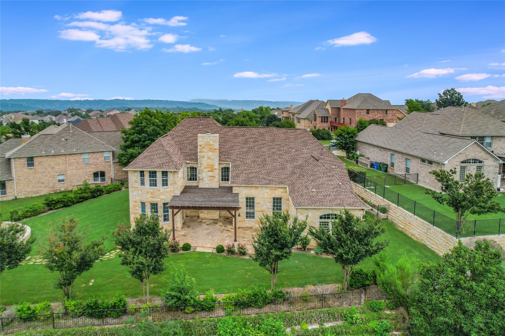 307 Hensley Dr, Austin, TX 78738