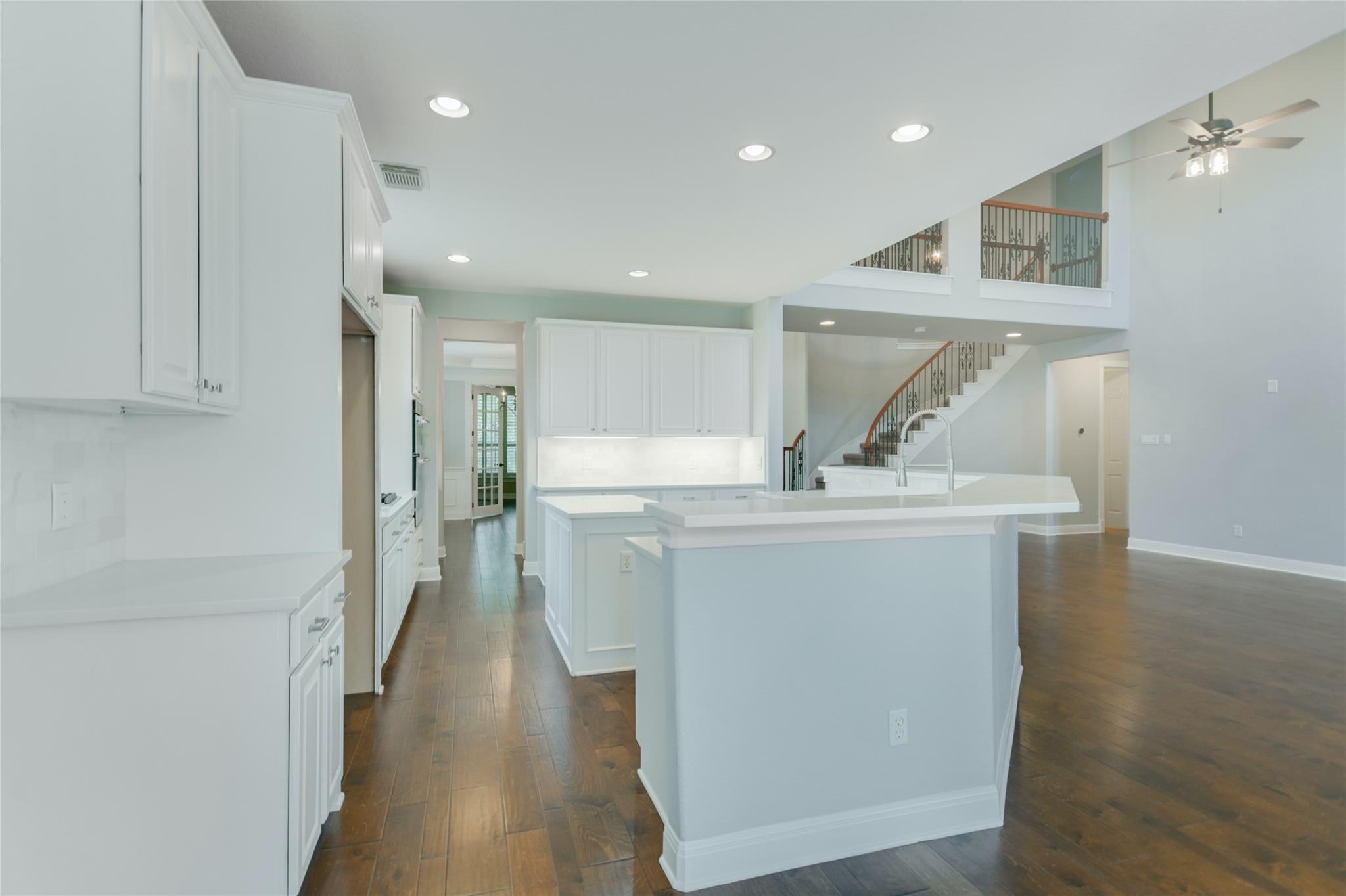 307 Hensley Dr, Austin, TX 78738