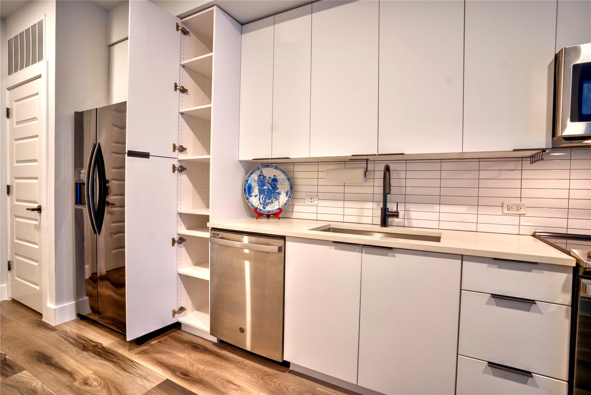 2220 Webberville Rd # 219, Austin, TX 78702