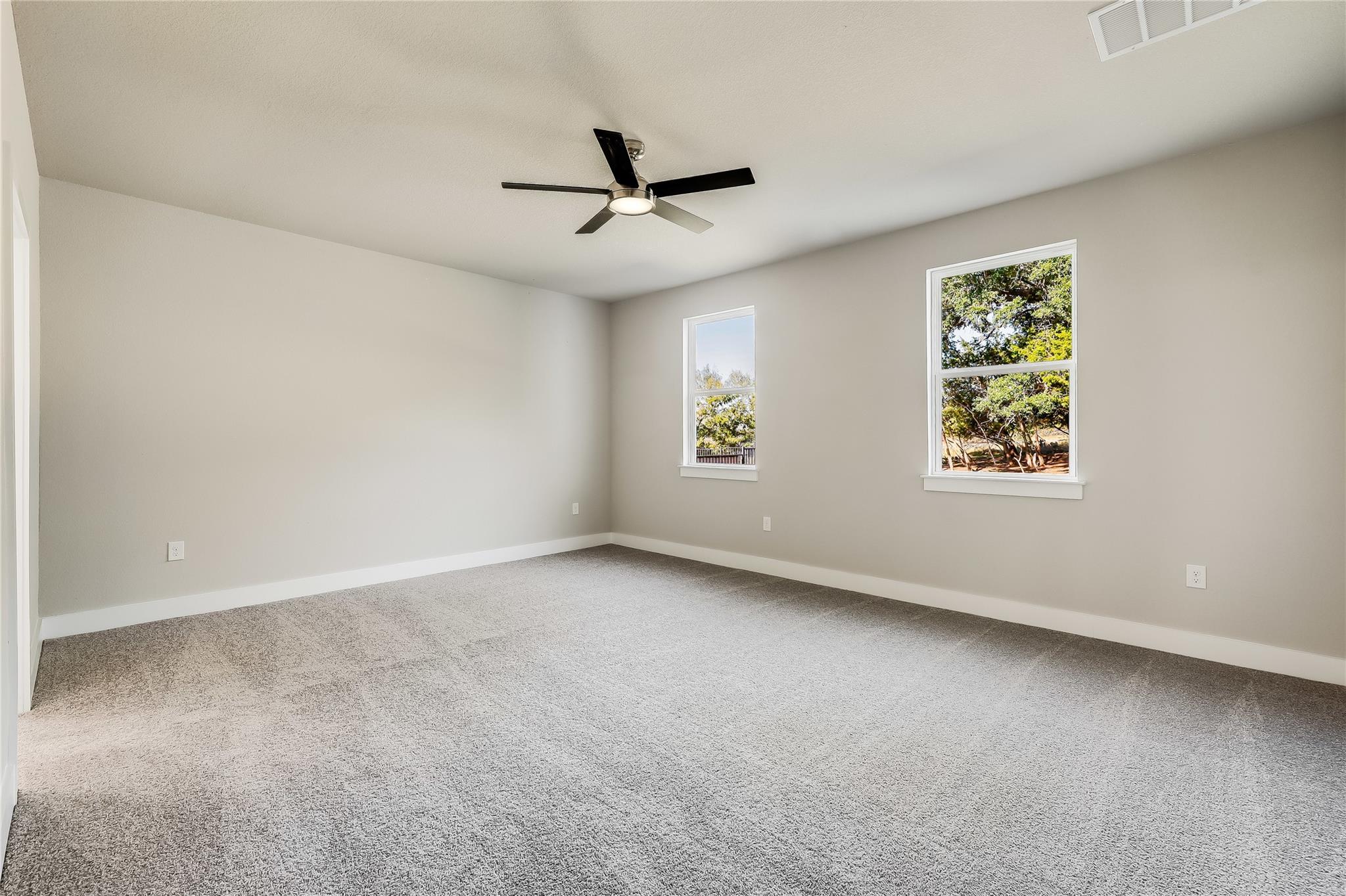 21812 Oxford Dr, Lago Vista, TX 78645