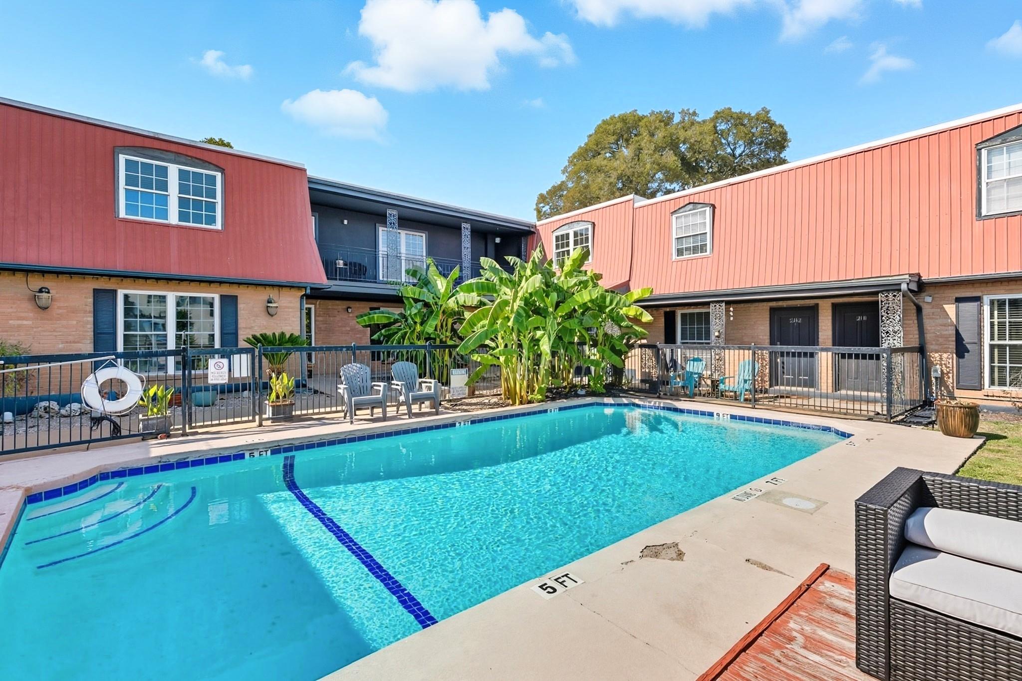 900 S Lamar Blvd # 210, Austin, TX 78704