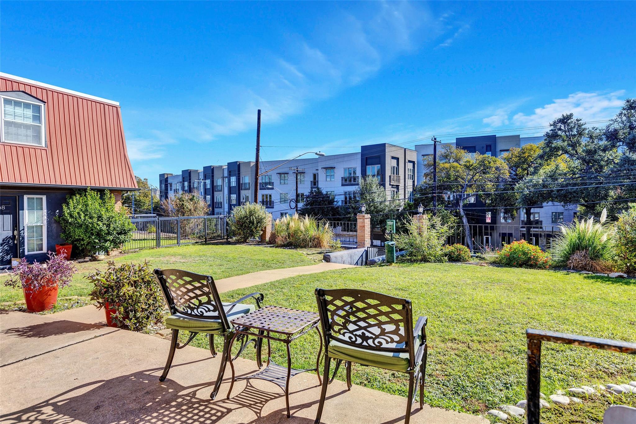 900 S Lamar Blvd # 210, Austin, TX 78704