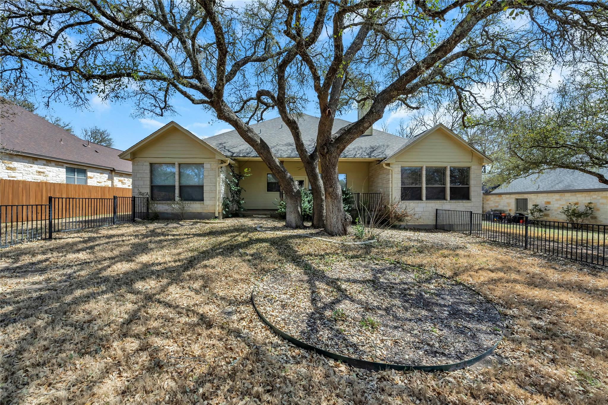 106 Alexander Ave, Burnet, TX 78611