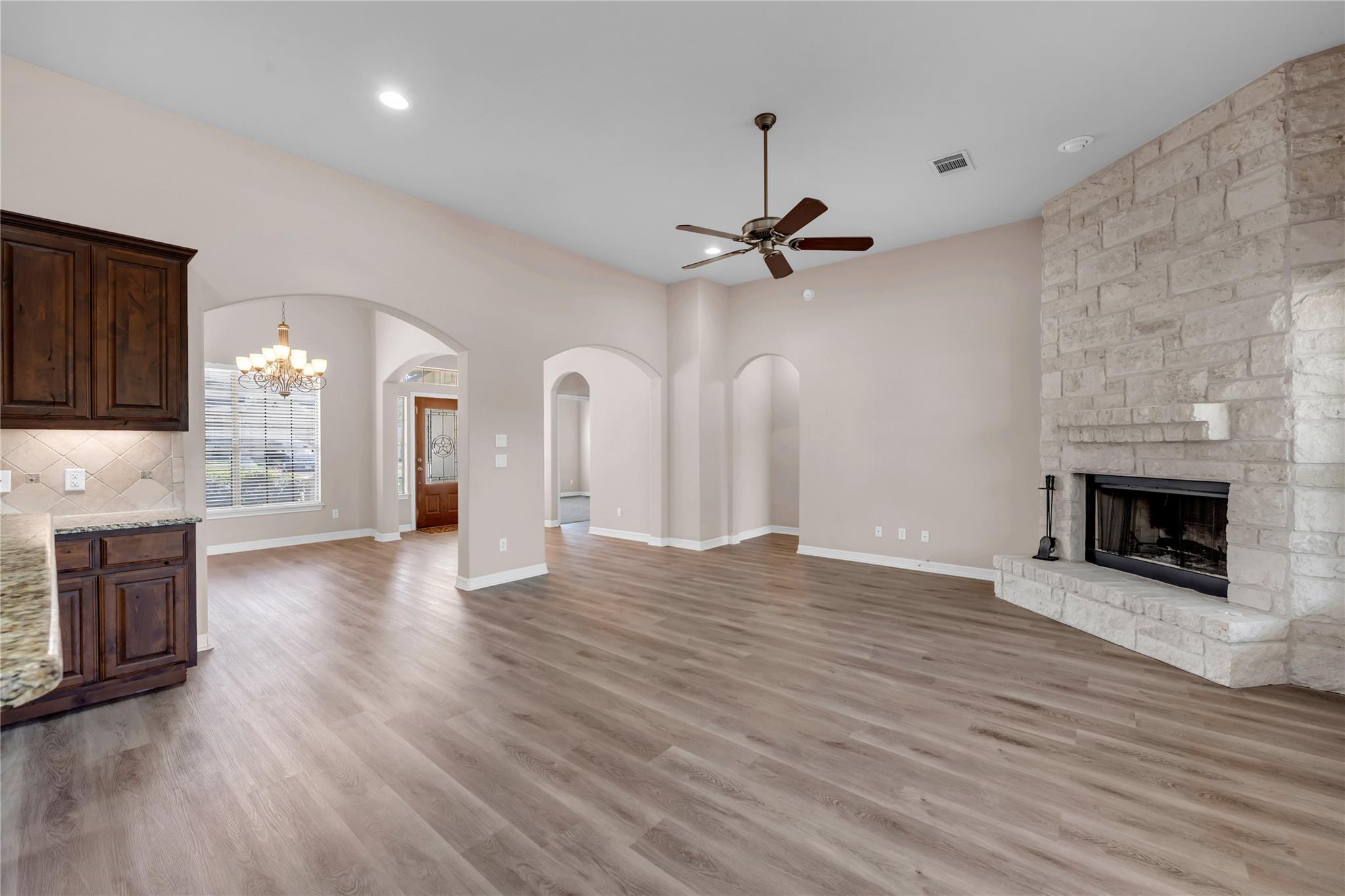 106 Alexander Ave, Burnet, TX 78611