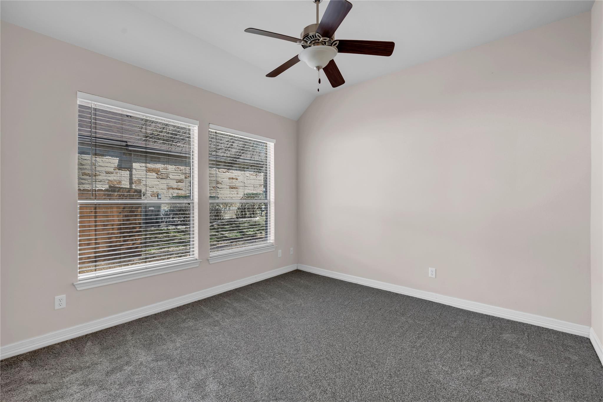 106 Alexander Ave, Burnet, TX 78611