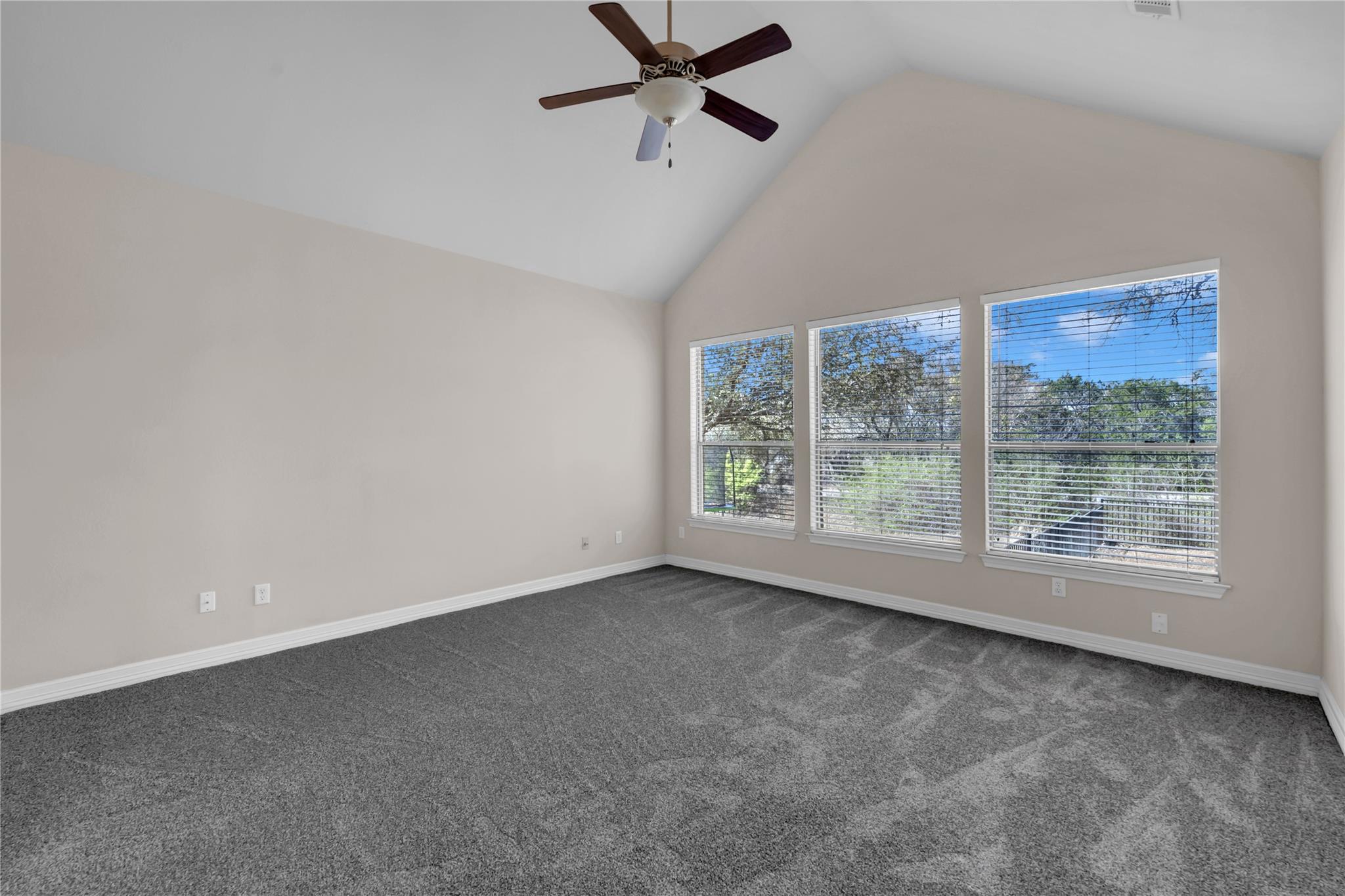 106 Alexander Ave, Burnet, TX 78611