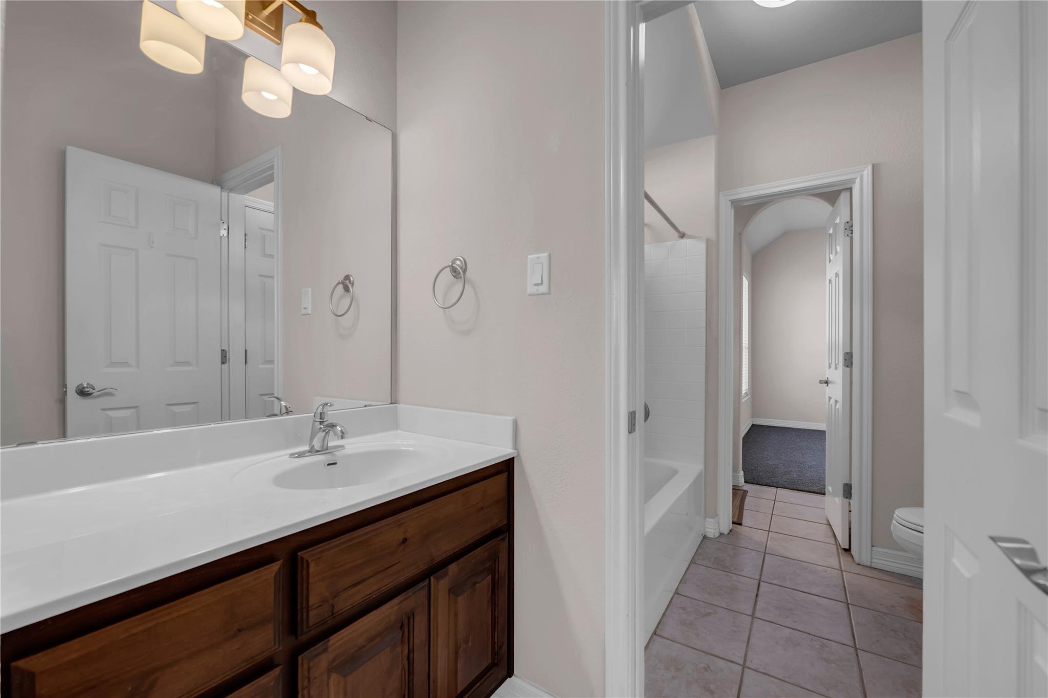 106 Alexander Ave, Burnet, TX 78611